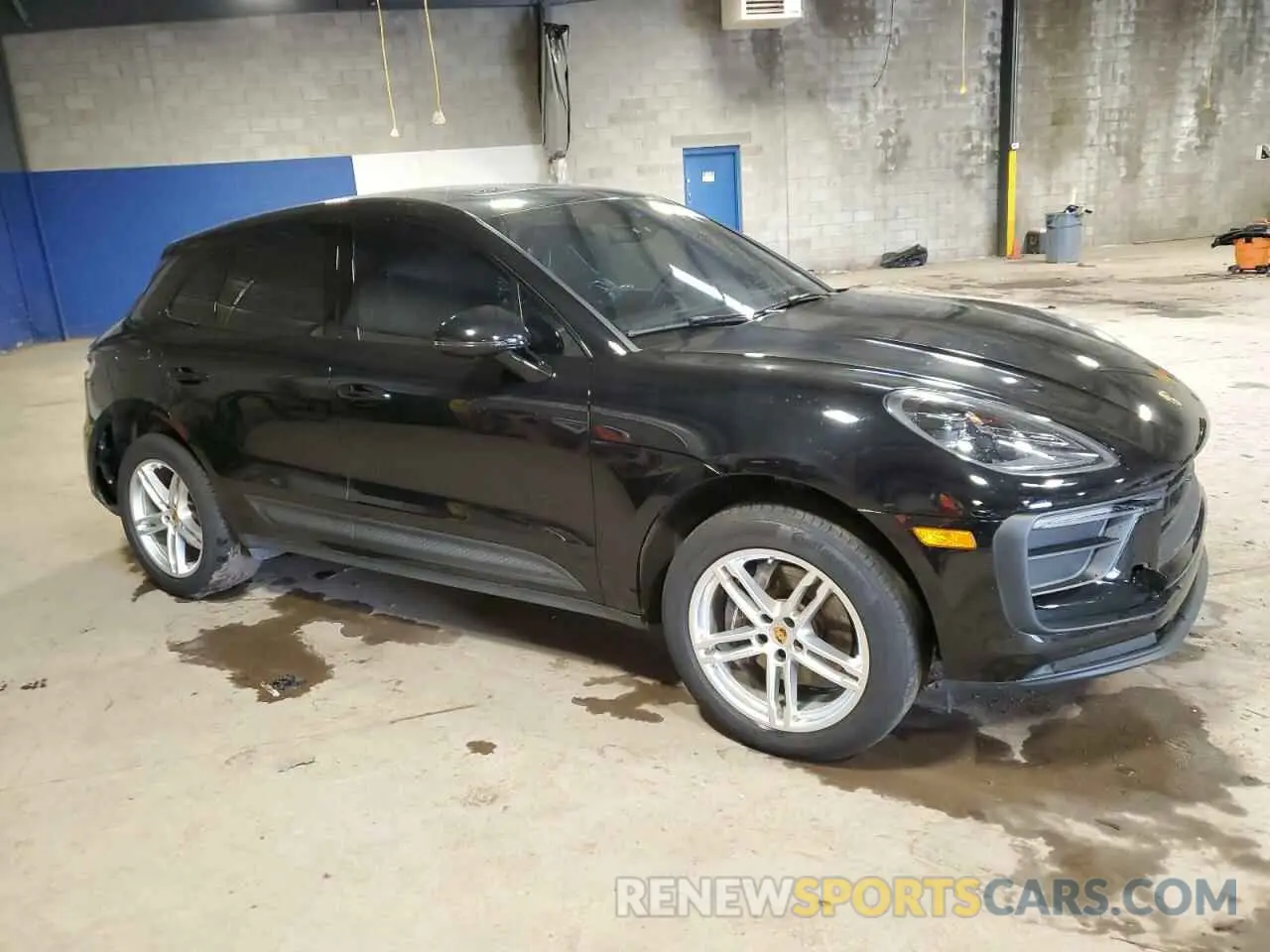 4 Photograph of a damaged car WP1AA2A56RLB00993 PORSCHE MACAN BASE 2024