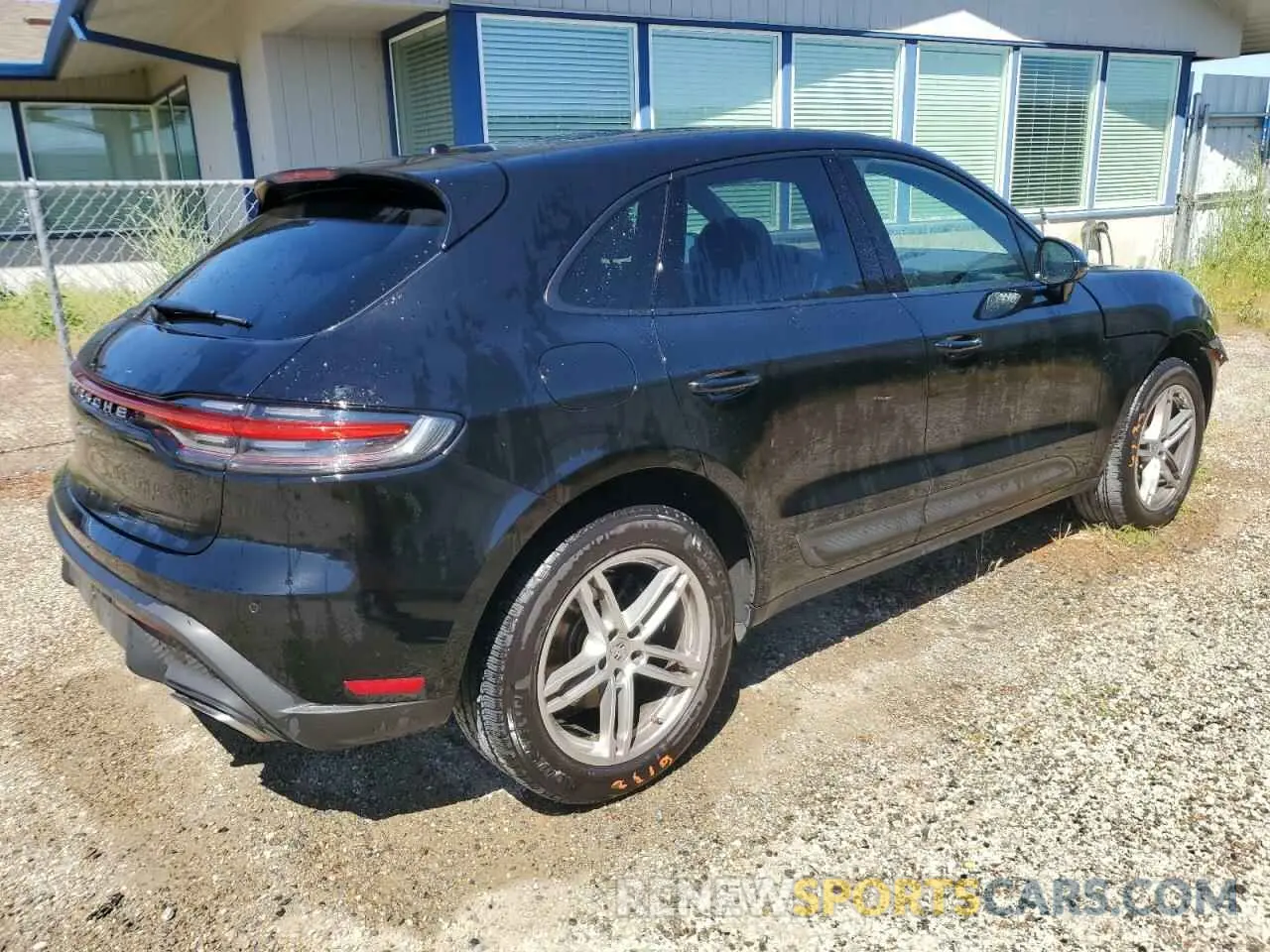 3 Photograph of a damaged car WP1AA2A56RLB13940 PORSCHE MACAN BASE 2024