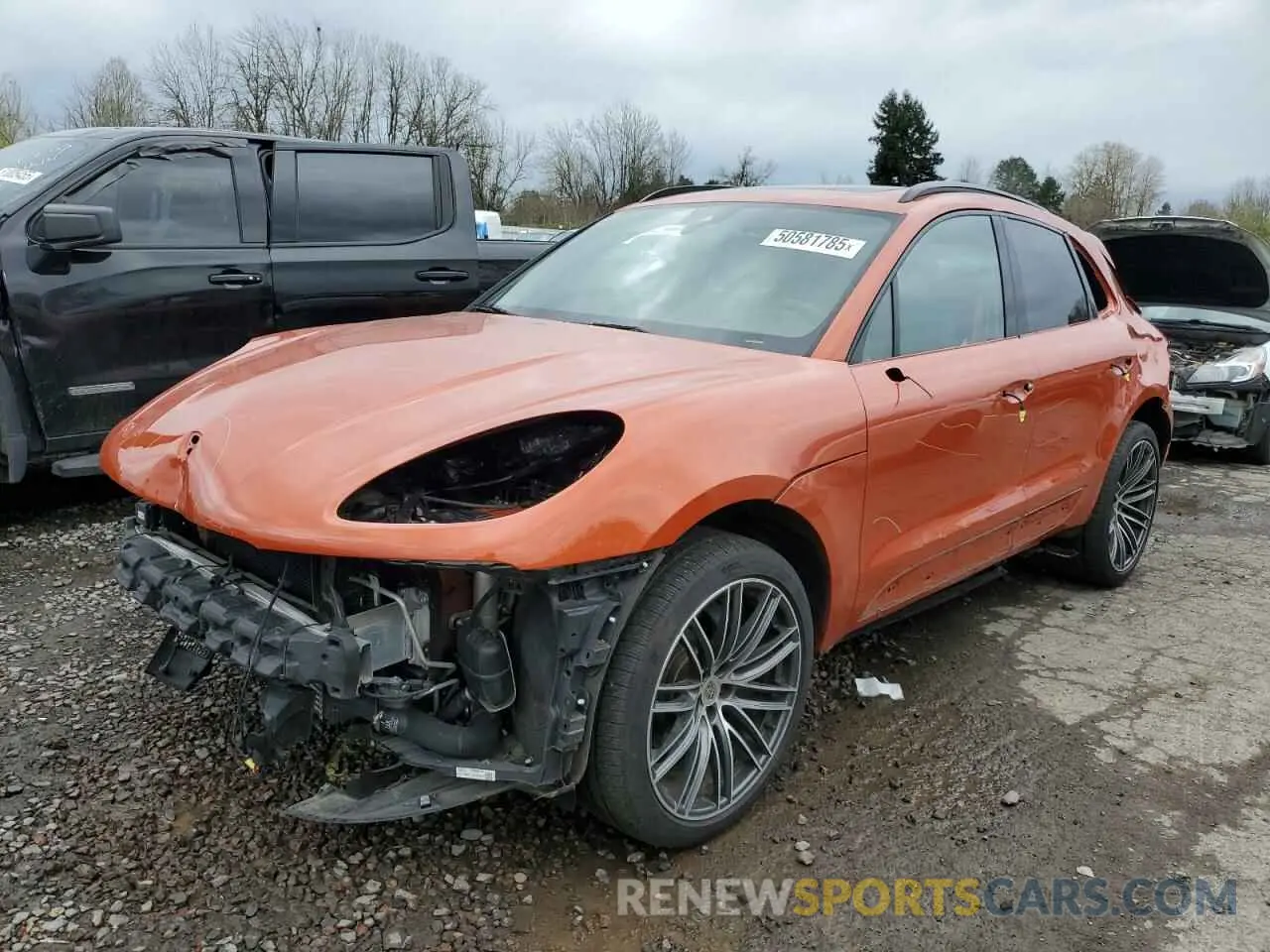 1 Photograph of a damaged car WP1AA2A58RLB16144 PORSCHE MACAN BASE 2024