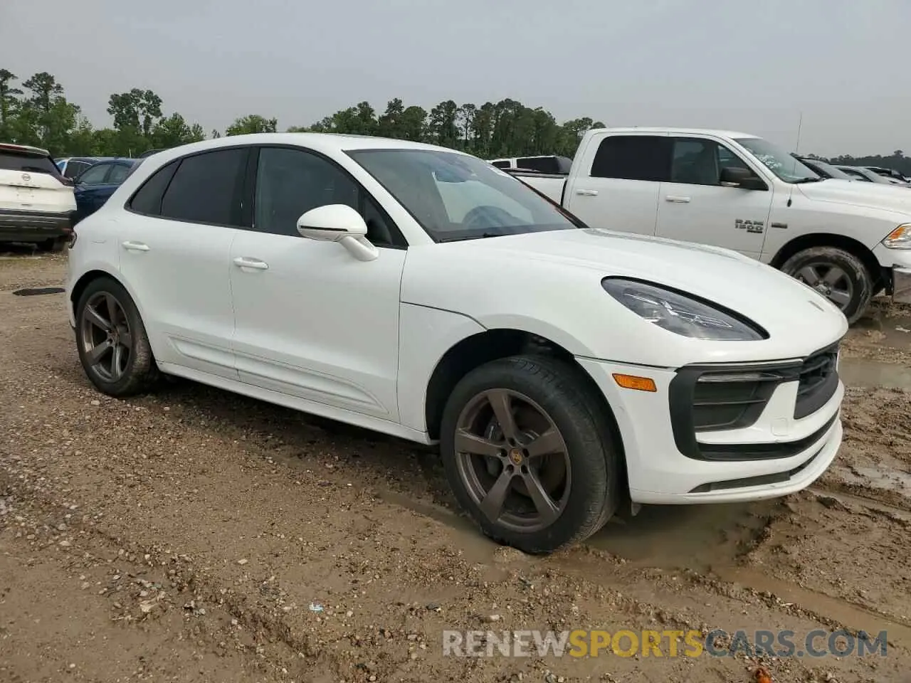 4 Photograph of a damaged car WP1AA2A50SLB02308 PORSCHE MACAN BASE 2025