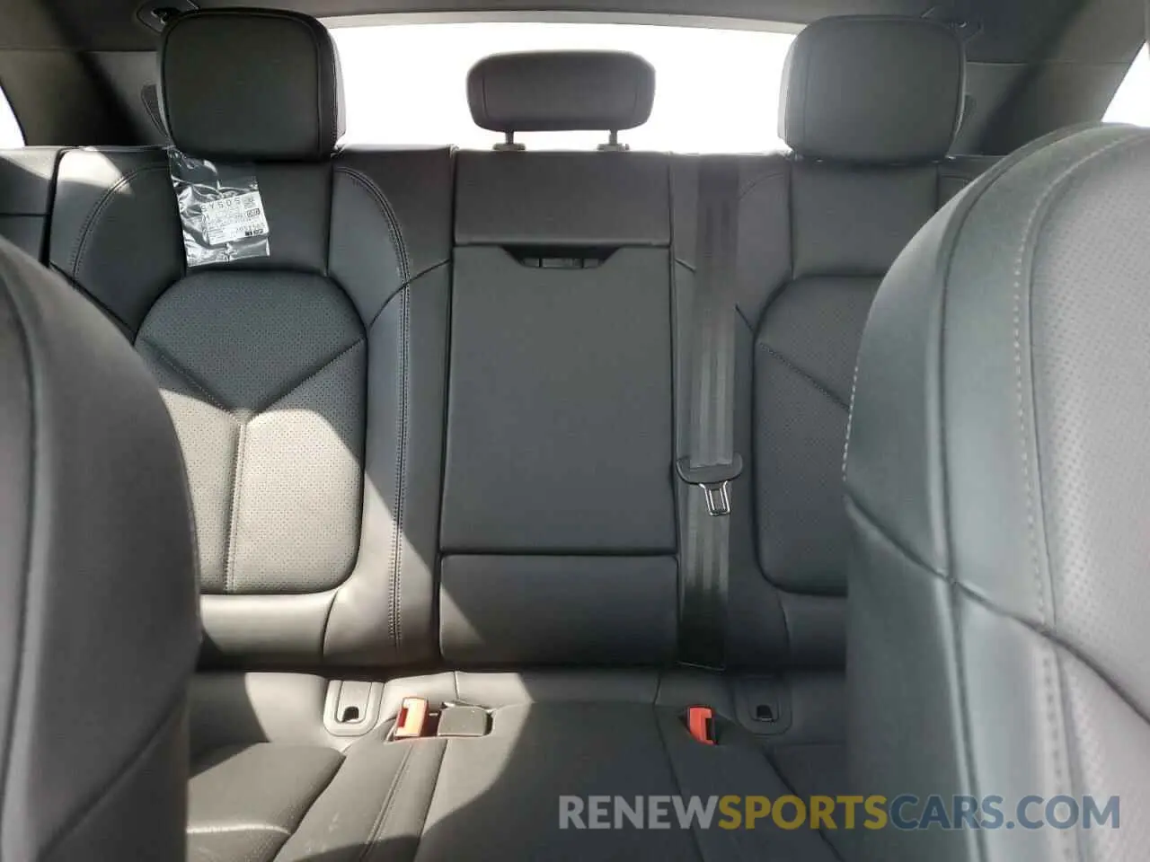 10 Photograph of a damaged car WP1AA2A52SLB05954 PORSCHE MACAN BASE 2025