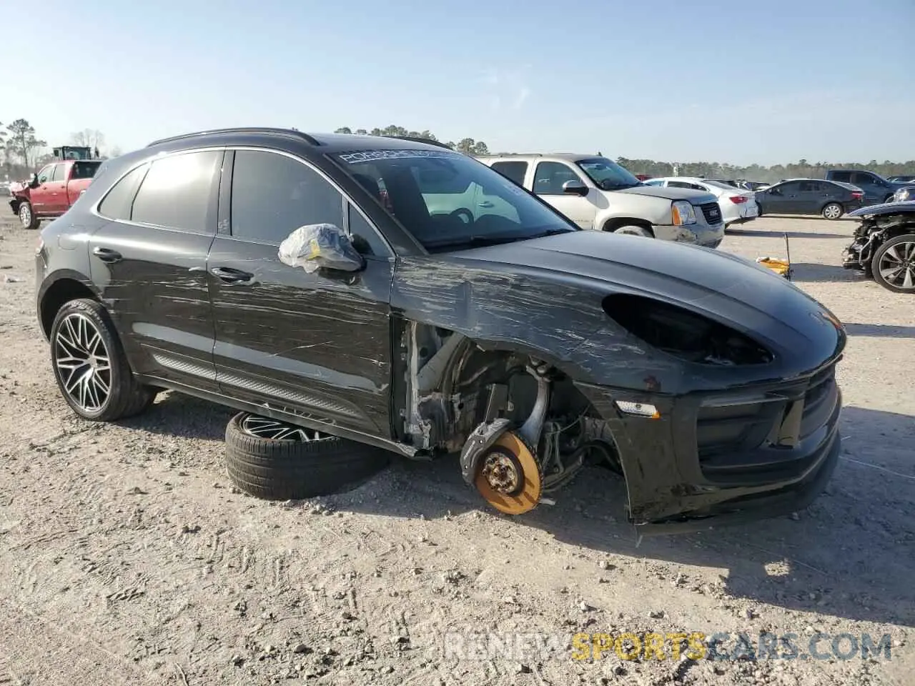 4 Photograph of a damaged car WP1AA2A55SLB00084 PORSCHE MACAN BASE 2025