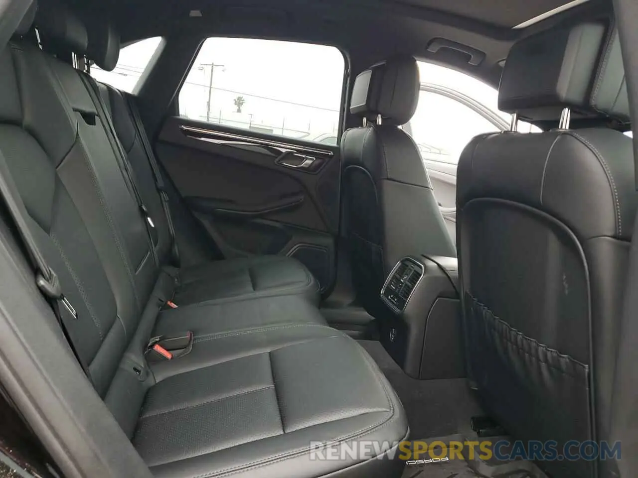 11 Photograph of a damaged car WP1AA2A56SLB02703 PORSCHE MACAN BASE 2025