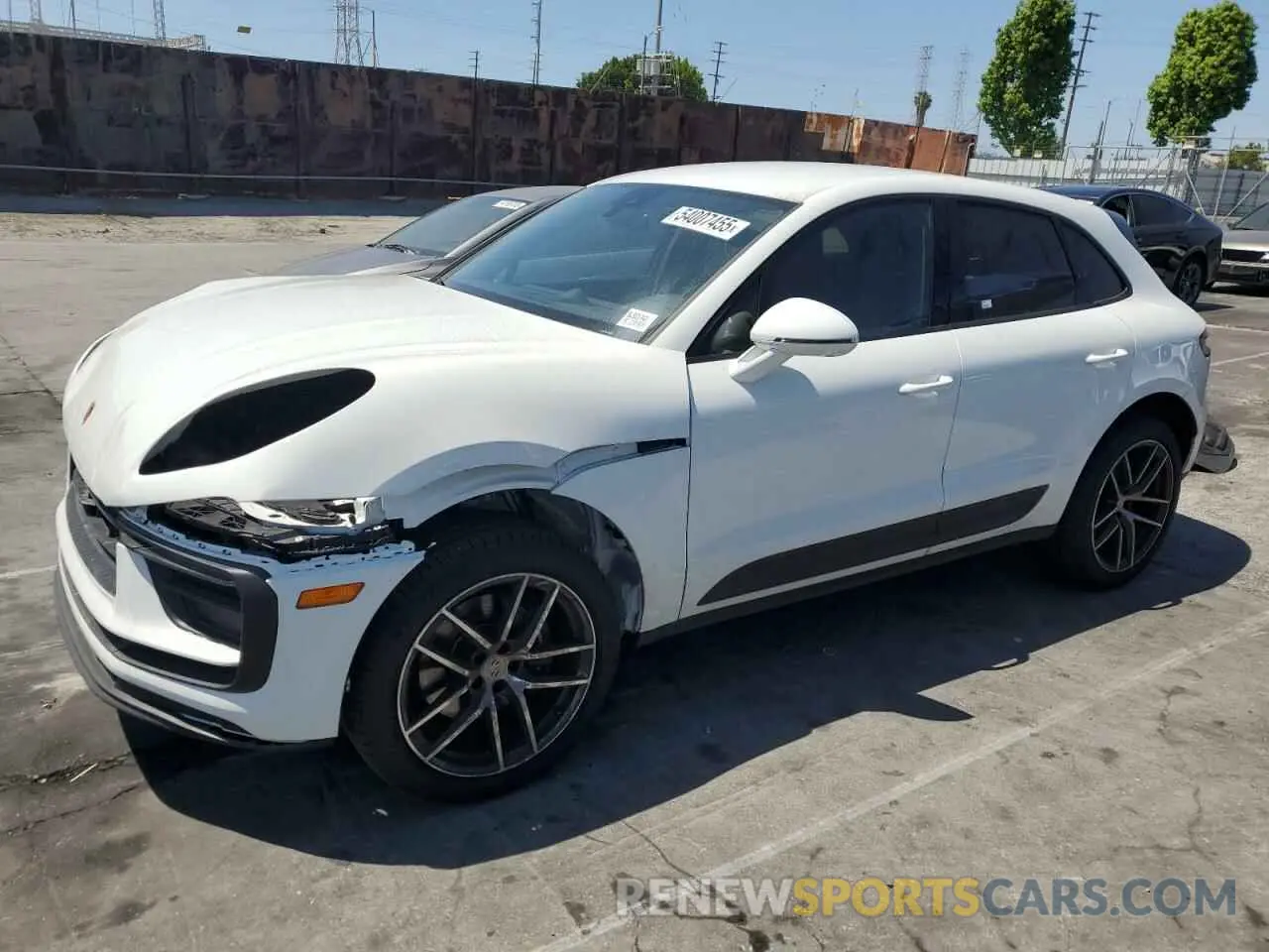 1 Photograph of a damaged car WP1AA2A58SLB01343 PORSCHE MACAN BASE 2025