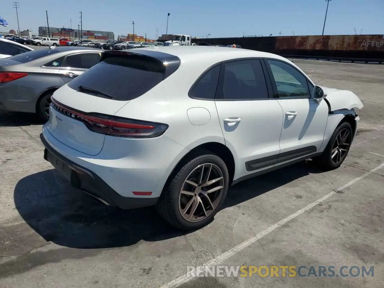 3 Photograph of a damaged car WP1AA2A58SLB01343 PORSCHE MACAN BASE 2025