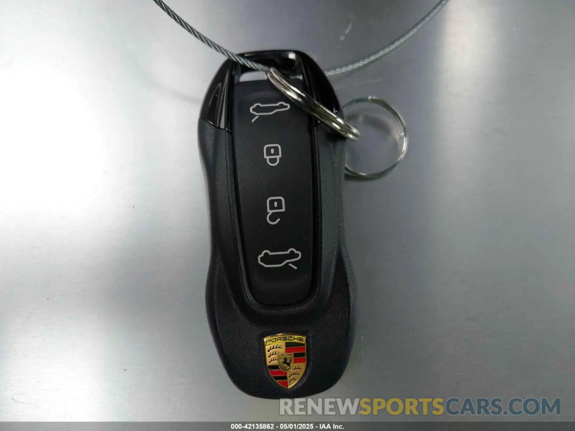 11 Photograph of a damaged car WP1AA2XA0RL002544 PORSCHE MACAN ELECTRIC 2024