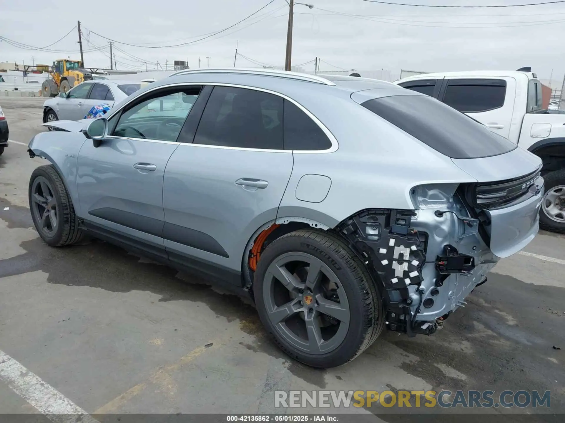 3 Photograph of a damaged car WP1AA2XA0RL002544 PORSCHE MACAN ELECTRIC 2024