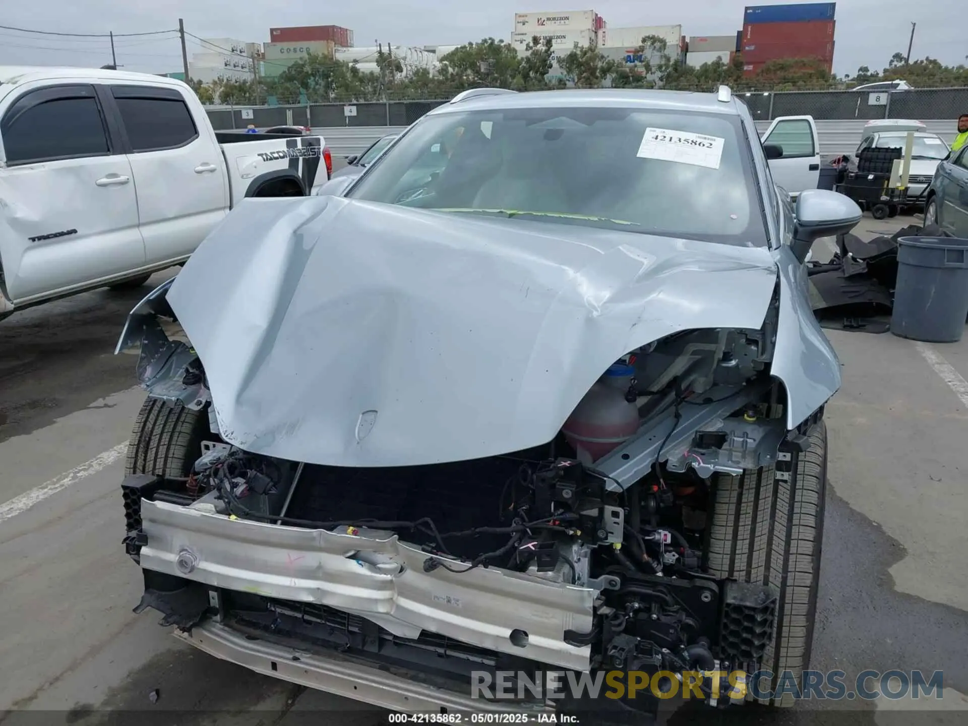 6 Photograph of a damaged car WP1AA2XA0RL002544 PORSCHE MACAN ELECTRIC 2024