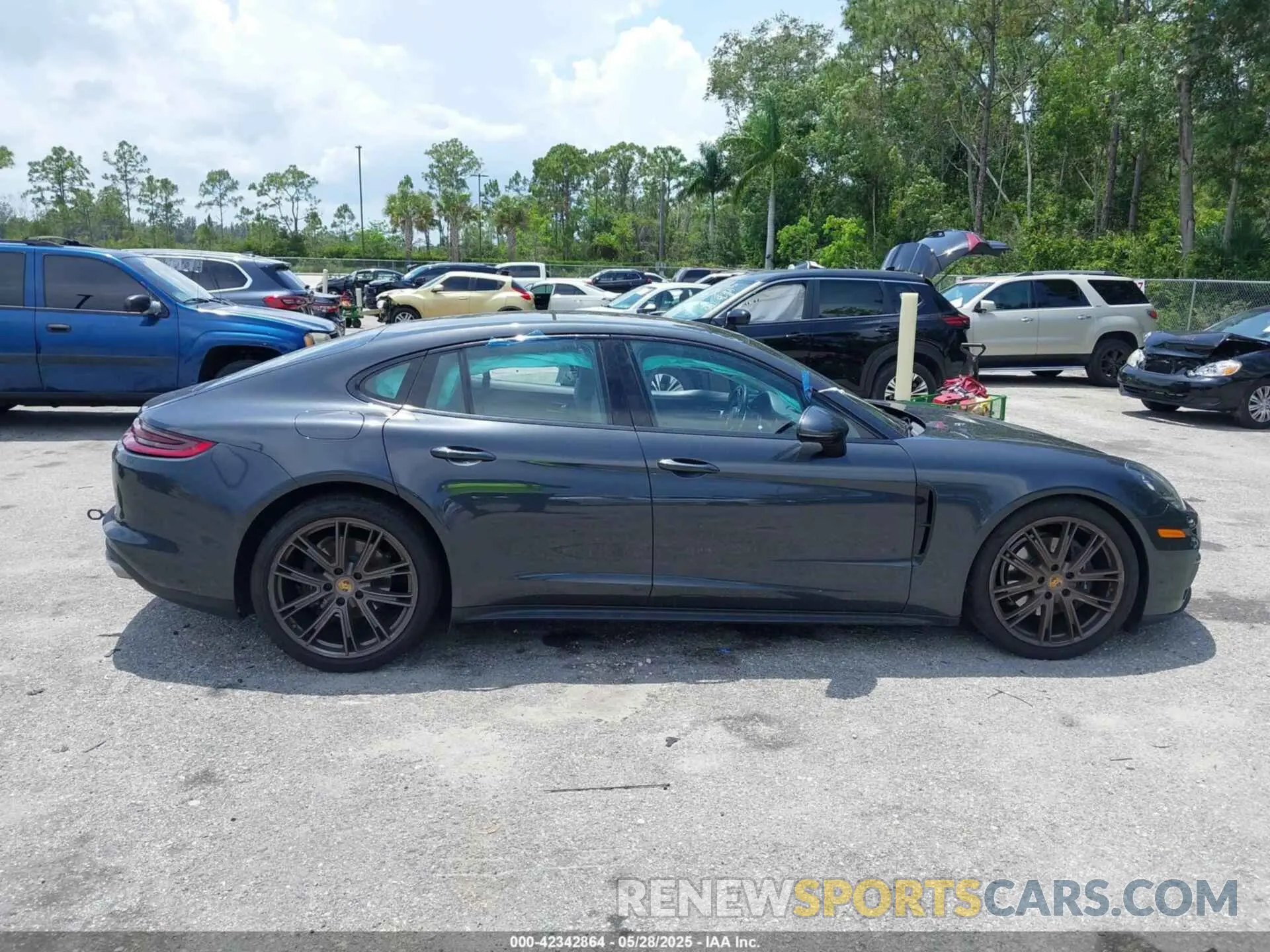 13 Photograph of a damaged car WP0AA2A73KL102158 PORSCHE PANAMERA 2019
