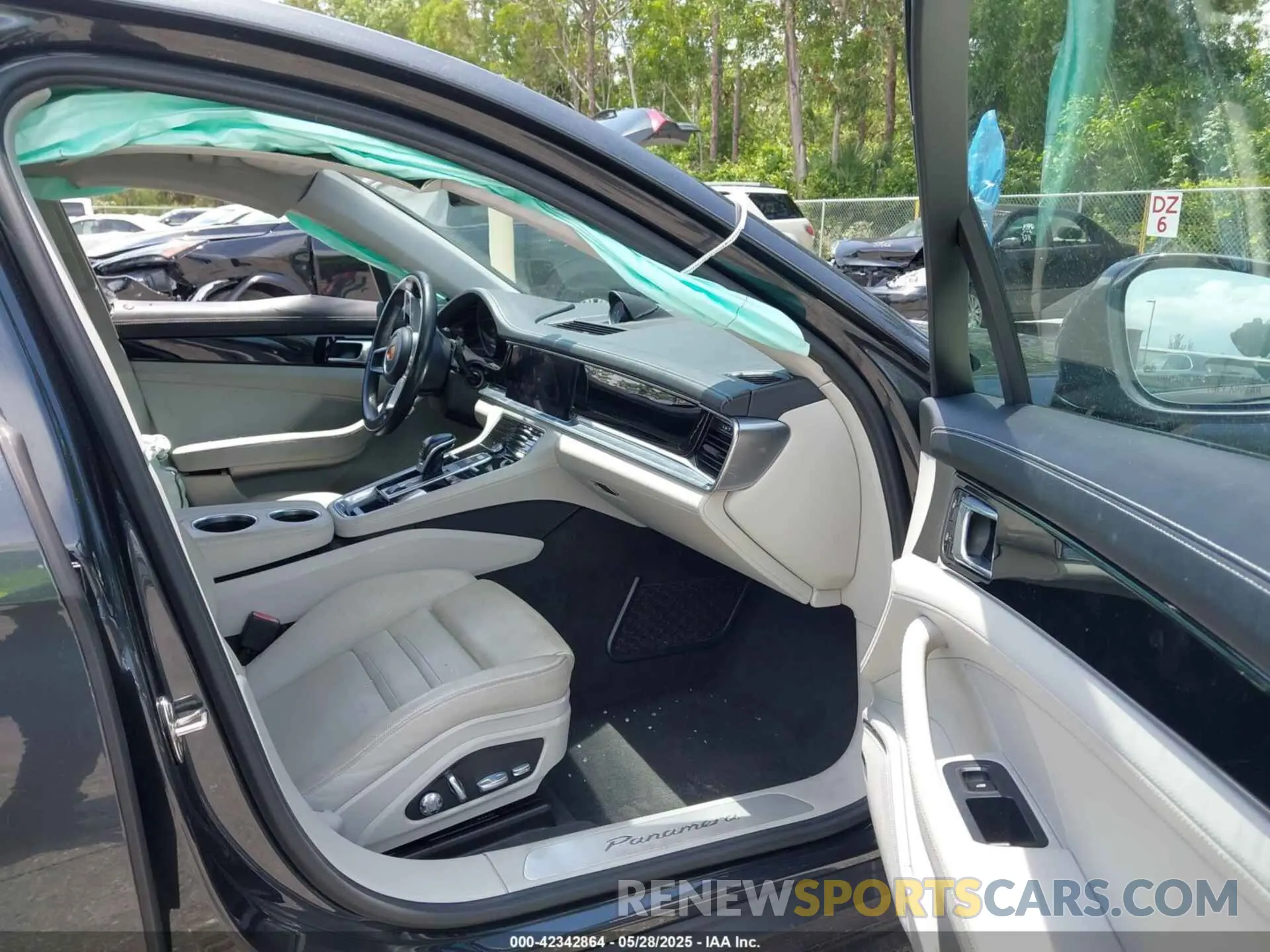 5 Photograph of a damaged car WP0AA2A73KL102158 PORSCHE PANAMERA 2019