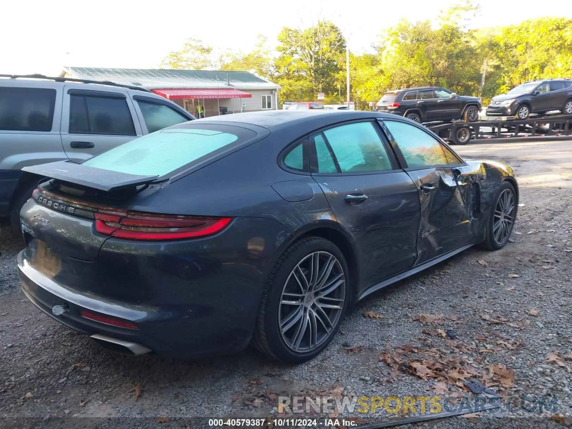 4 Photograph of a damaged car WP0AA2A74KL101794 PORSCHE PANAMERA 2019