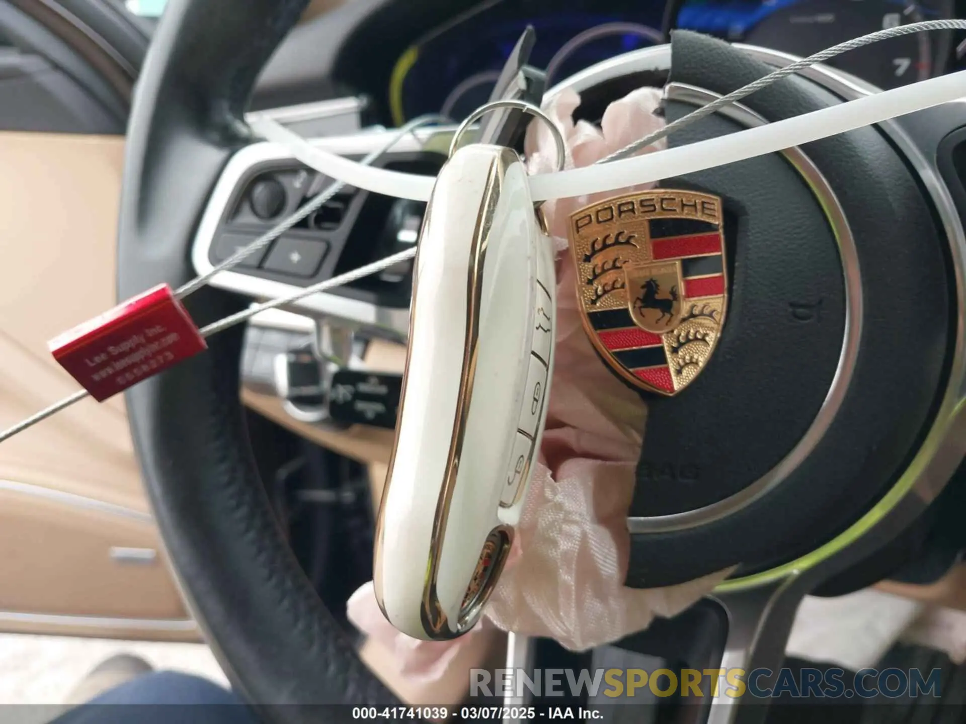 11 Photograph of a damaged car WP0AA2A76KL100288 PORSCHE PANAMERA 2019