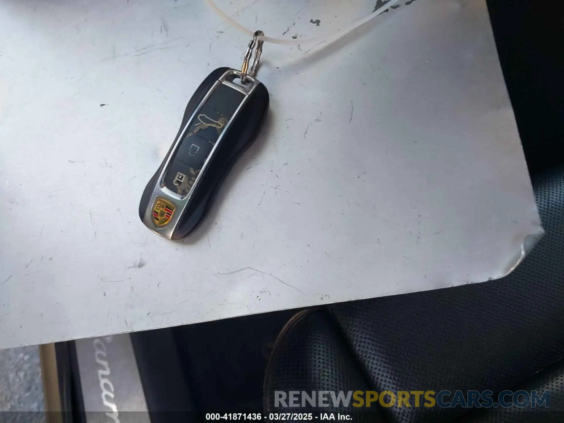 11 Photograph of a damaged car WP0AA2A76KL100470 PORSCHE PANAMERA 2019