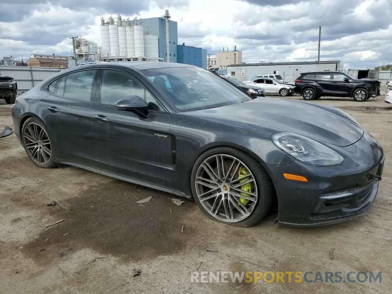 4 Photograph of a damaged car WP0AE2A77KL123311 PORSCHE PANAMERA 2019