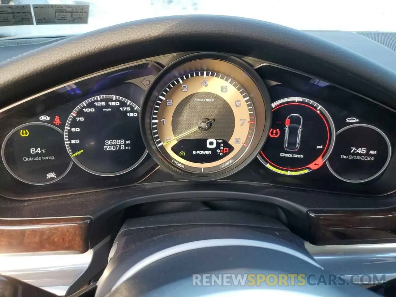9 Photograph of a damaged car WP0AE2A7XKL125473 PORSCHE PANAMERA 2019