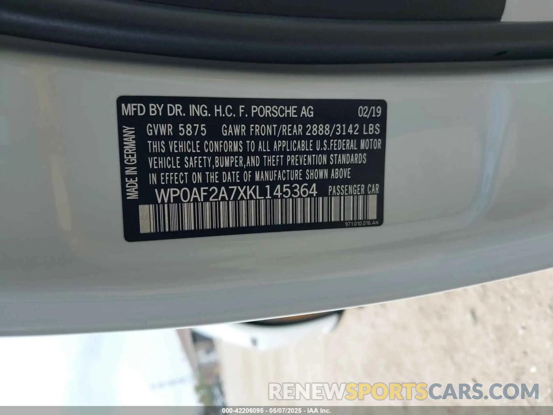 9 Photograph of a damaged car WP0AF2A7XKL145364 PORSCHE PANAMERA 2019