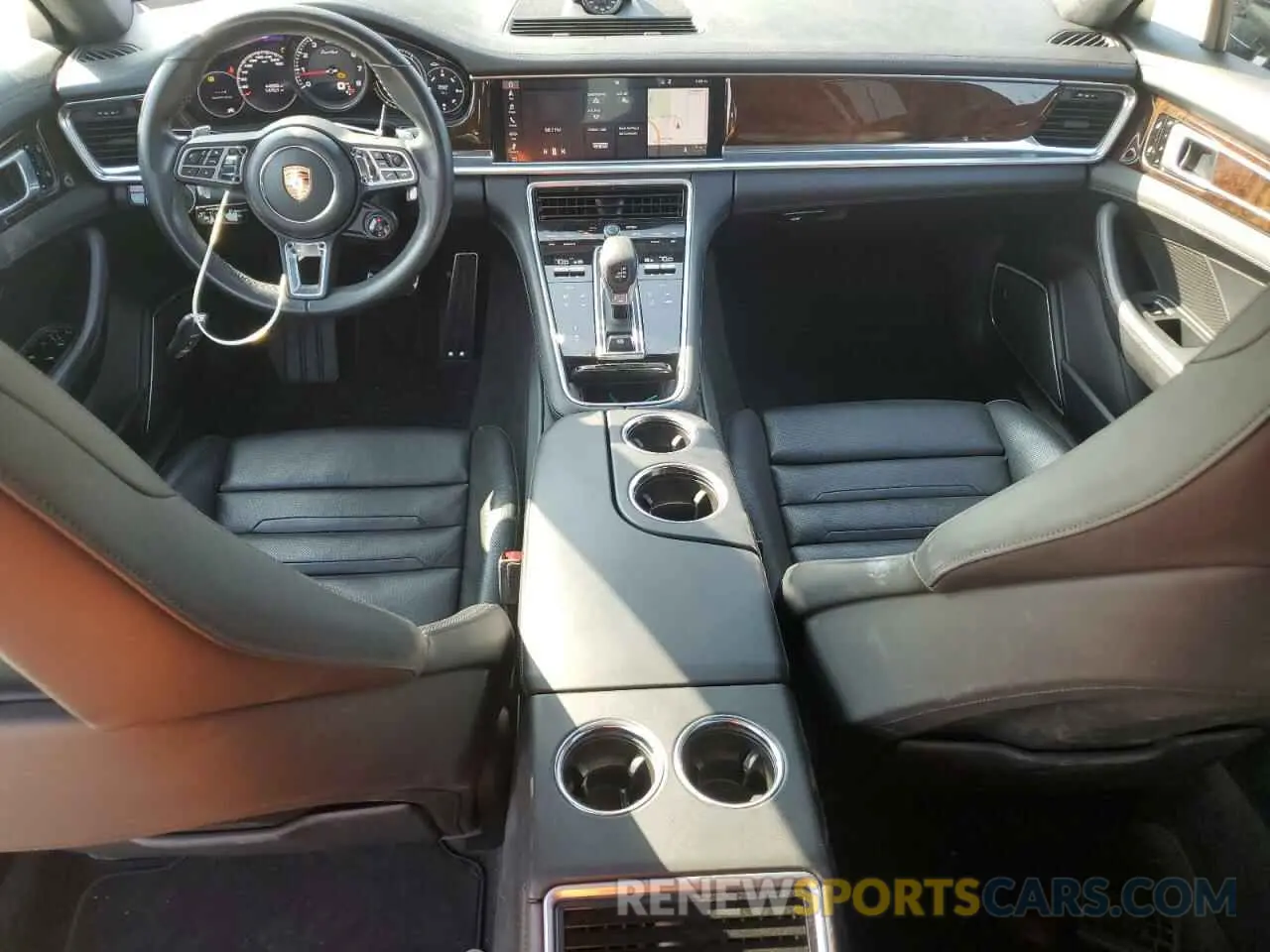 8 Photograph of a damaged car WP0BF2A70KL167006 PORSCHE PANAMERA 2019