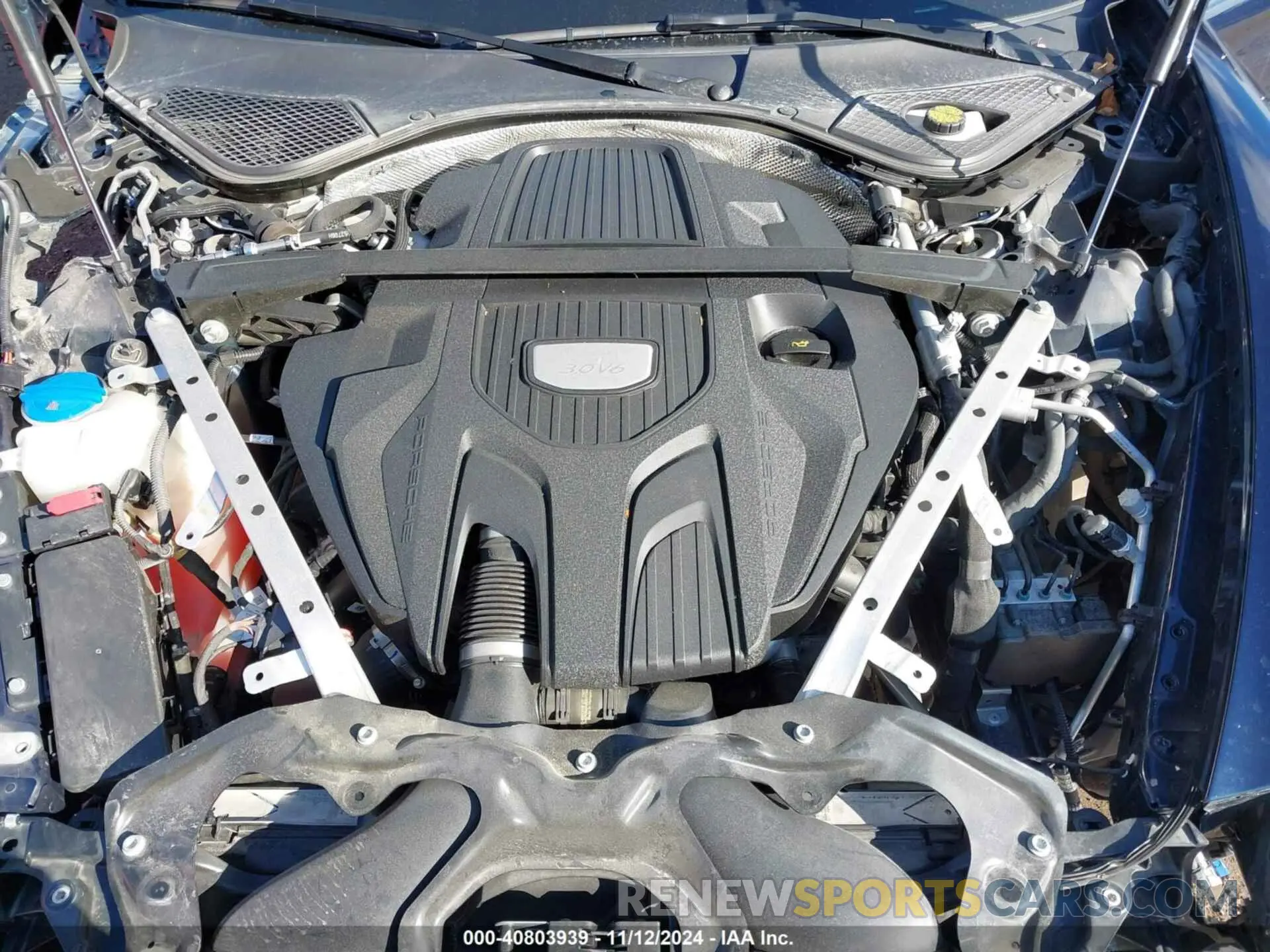 10 Photograph of a damaged car WP0AA2A70LL100157 PORSCHE PANAMERA 2020
