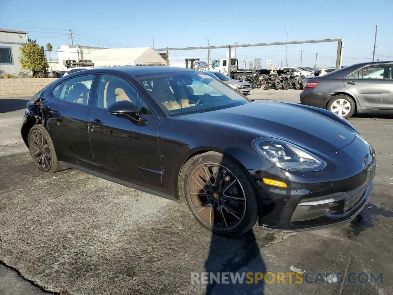 4 Photograph of a damaged car WP0AA2A72LL102086 PORSCHE PANAMERA 2020