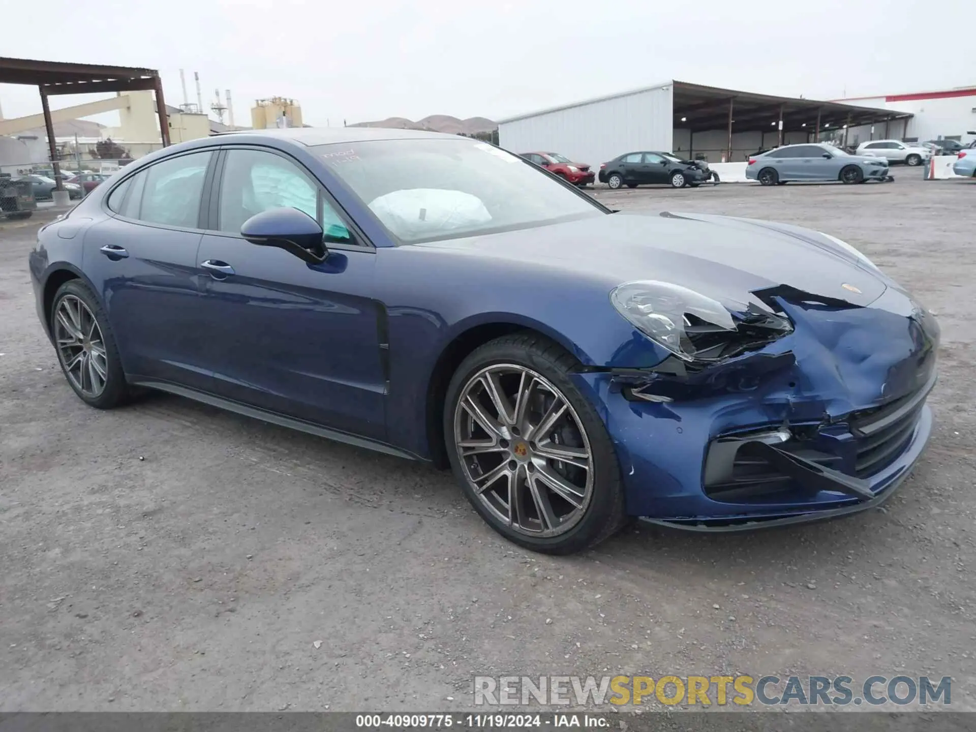 1 Photograph of a damaged car WP0AA2A76LL103936 PORSCHE PANAMERA 2020