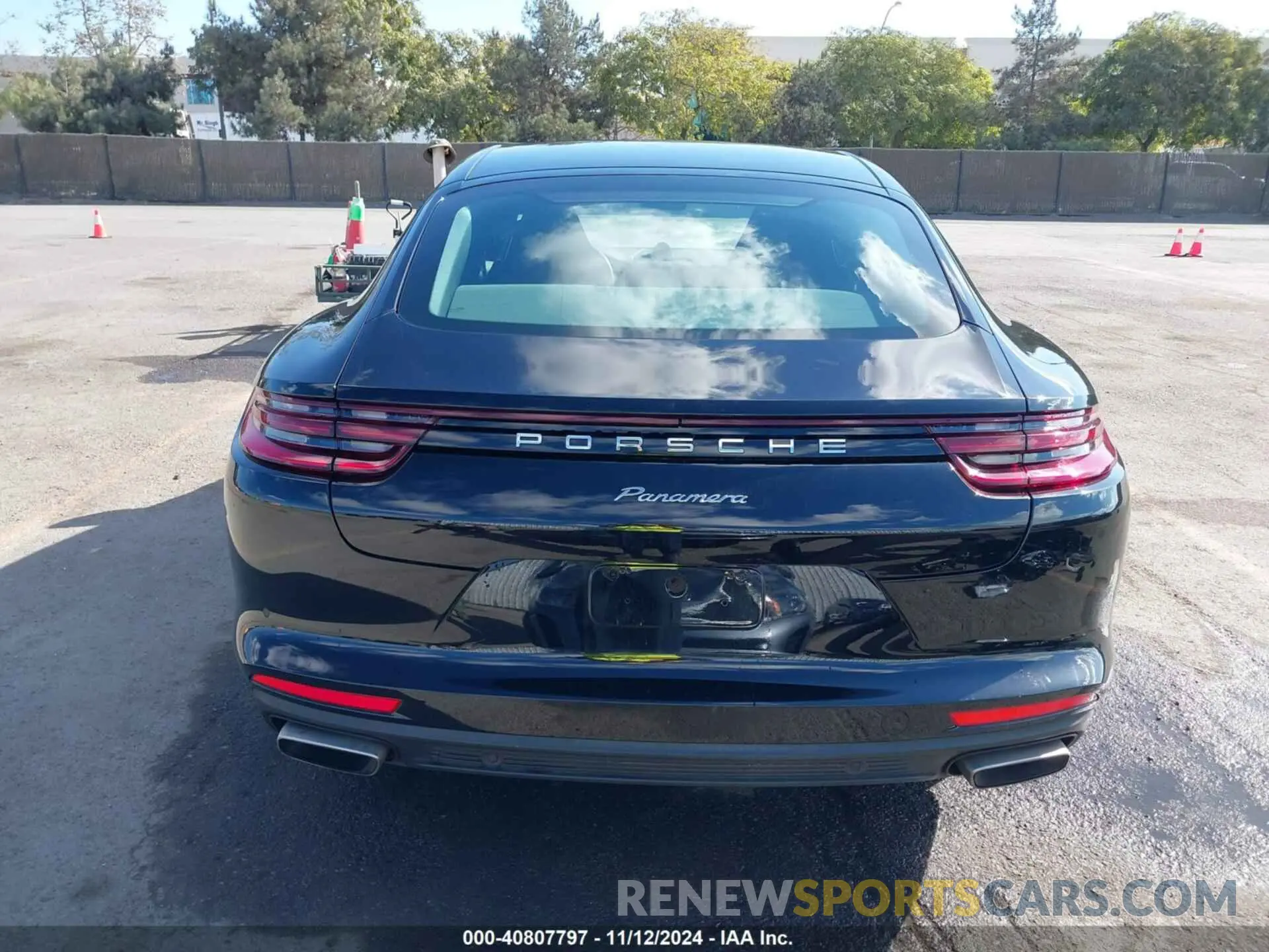 17 Photograph of a damaged car WP0AA2A77LL103332 PORSCHE PANAMERA 2020