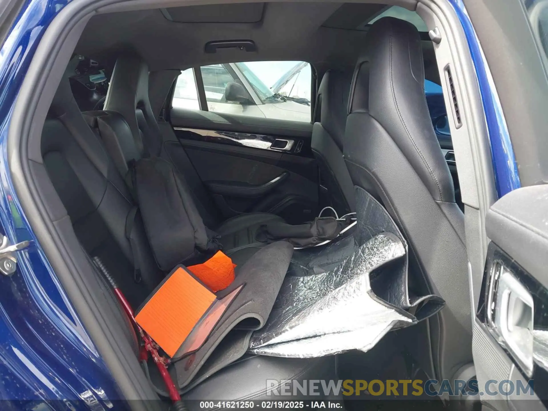 8 Photograph of a damaged car WP0AA2A7XLL101865 PORSCHE PANAMERA 2020