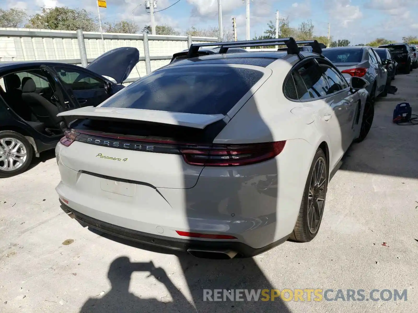 4 Photograph of a damaged car WP0AE2A75LL130968 PORSCHE PANAMERA 2020