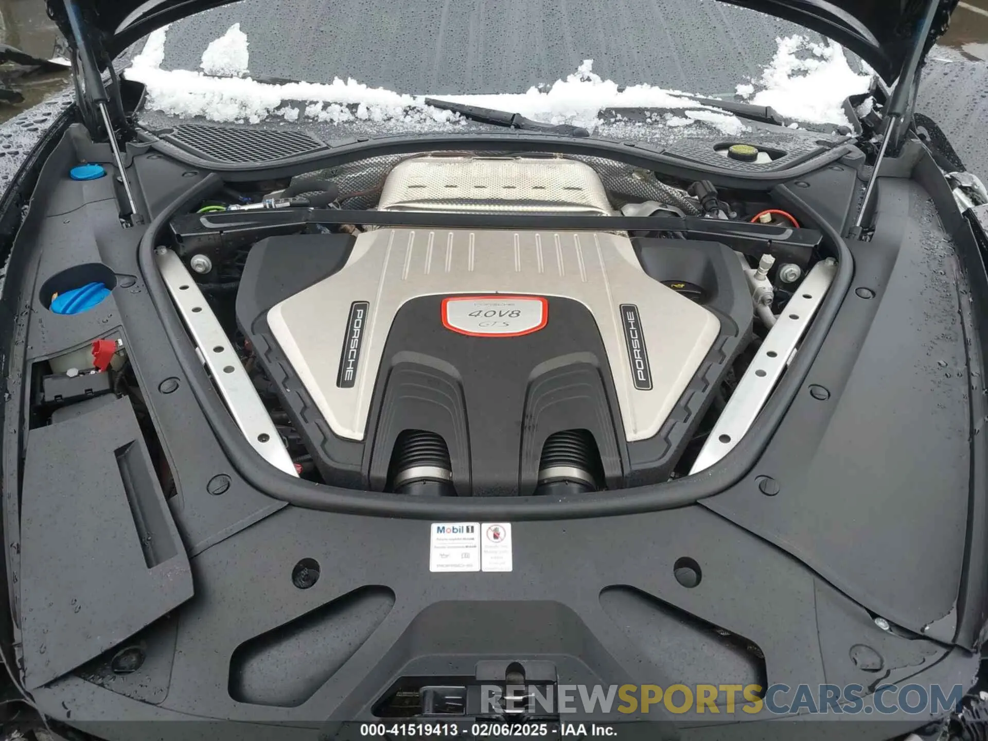 10 Photograph of a damaged car WP0AG2A71LL145378 PORSCHE PANAMERA 2020