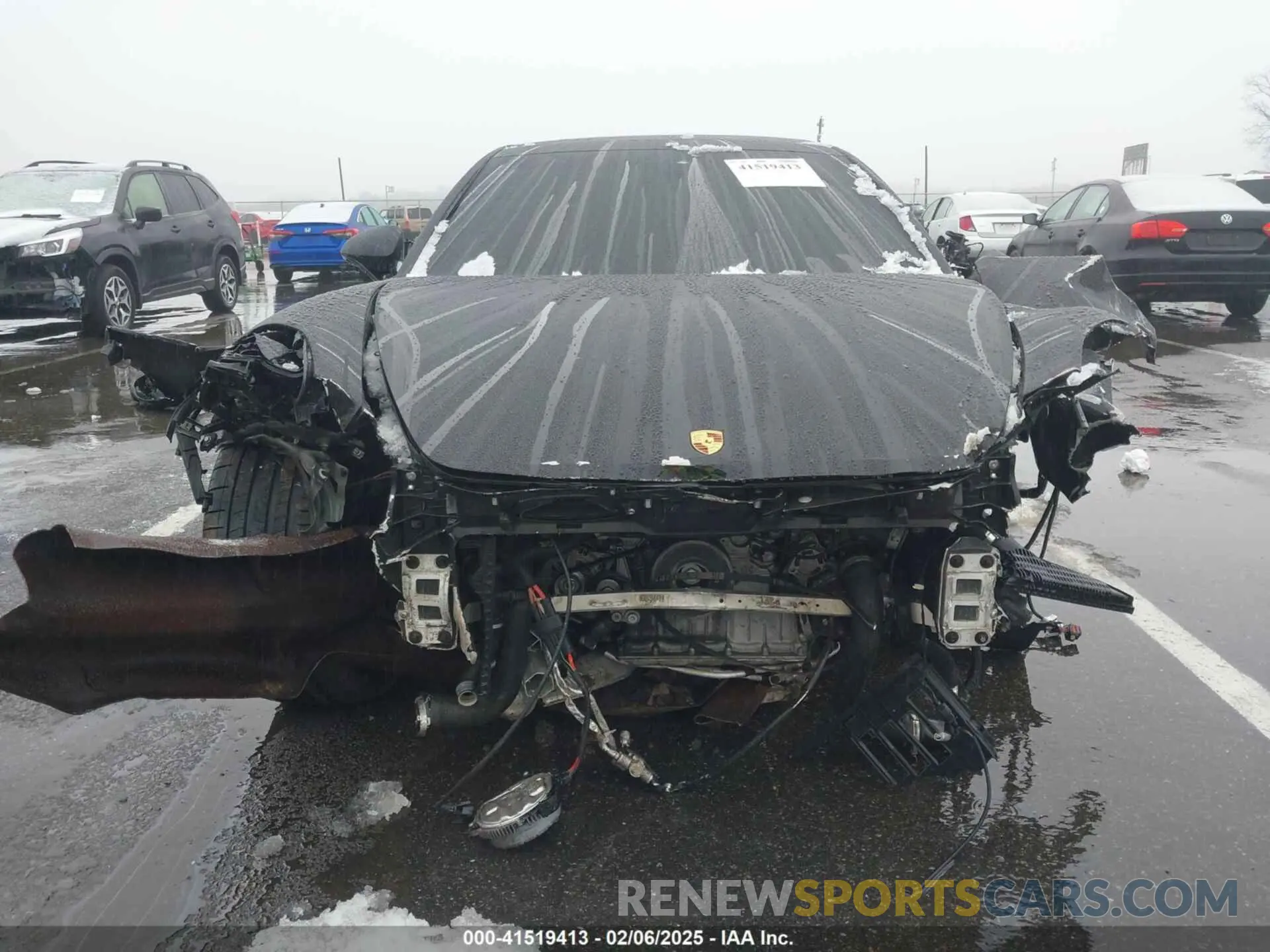 11 Photograph of a damaged car WP0AG2A71LL145378 PORSCHE PANAMERA 2020