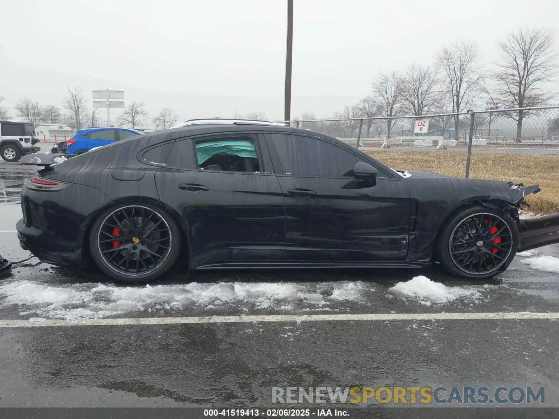 12 Photograph of a damaged car WP0AG2A71LL145378 PORSCHE PANAMERA 2020