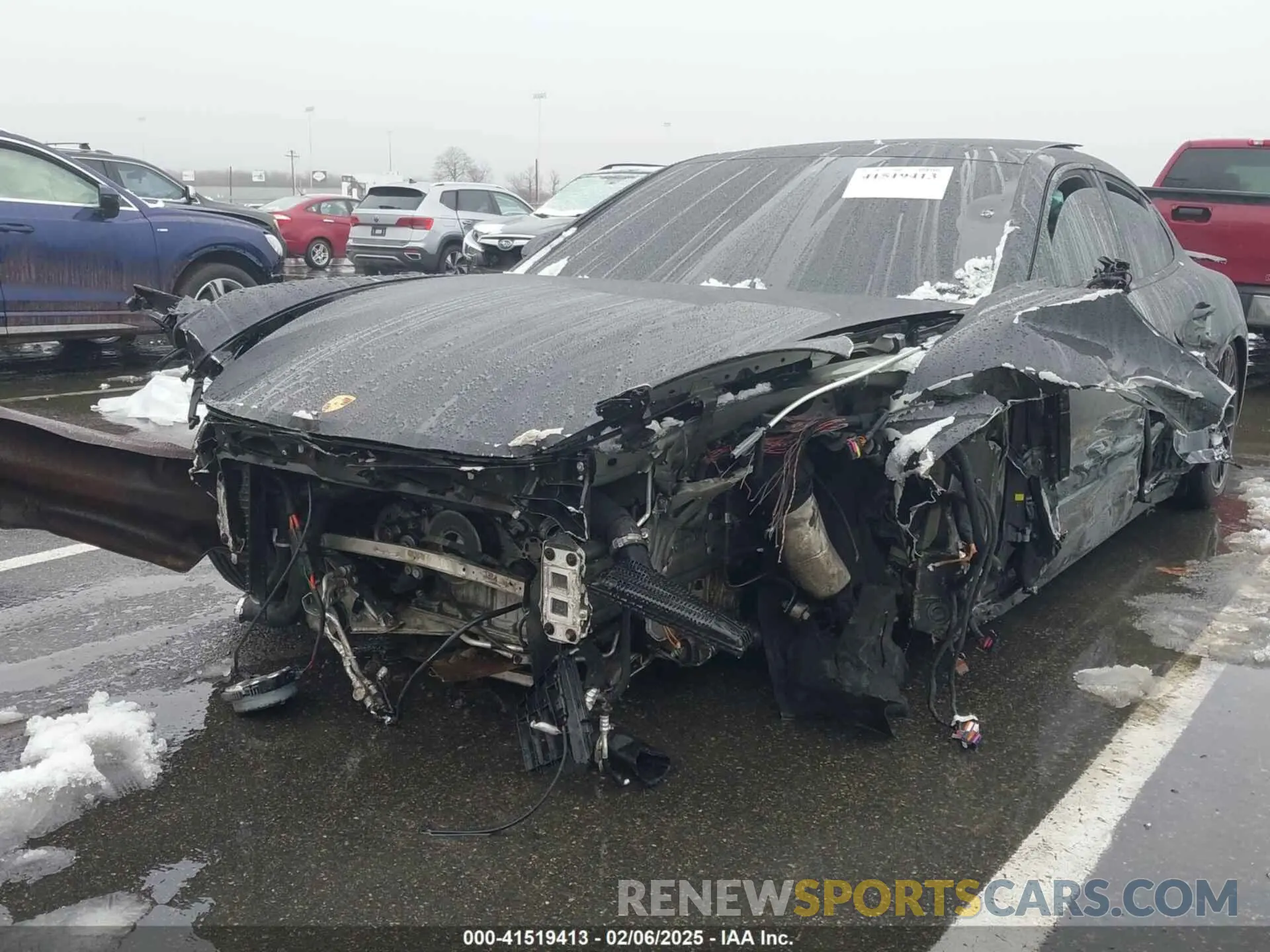 6 Photograph of a damaged car WP0AG2A71LL145378 PORSCHE PANAMERA 2020