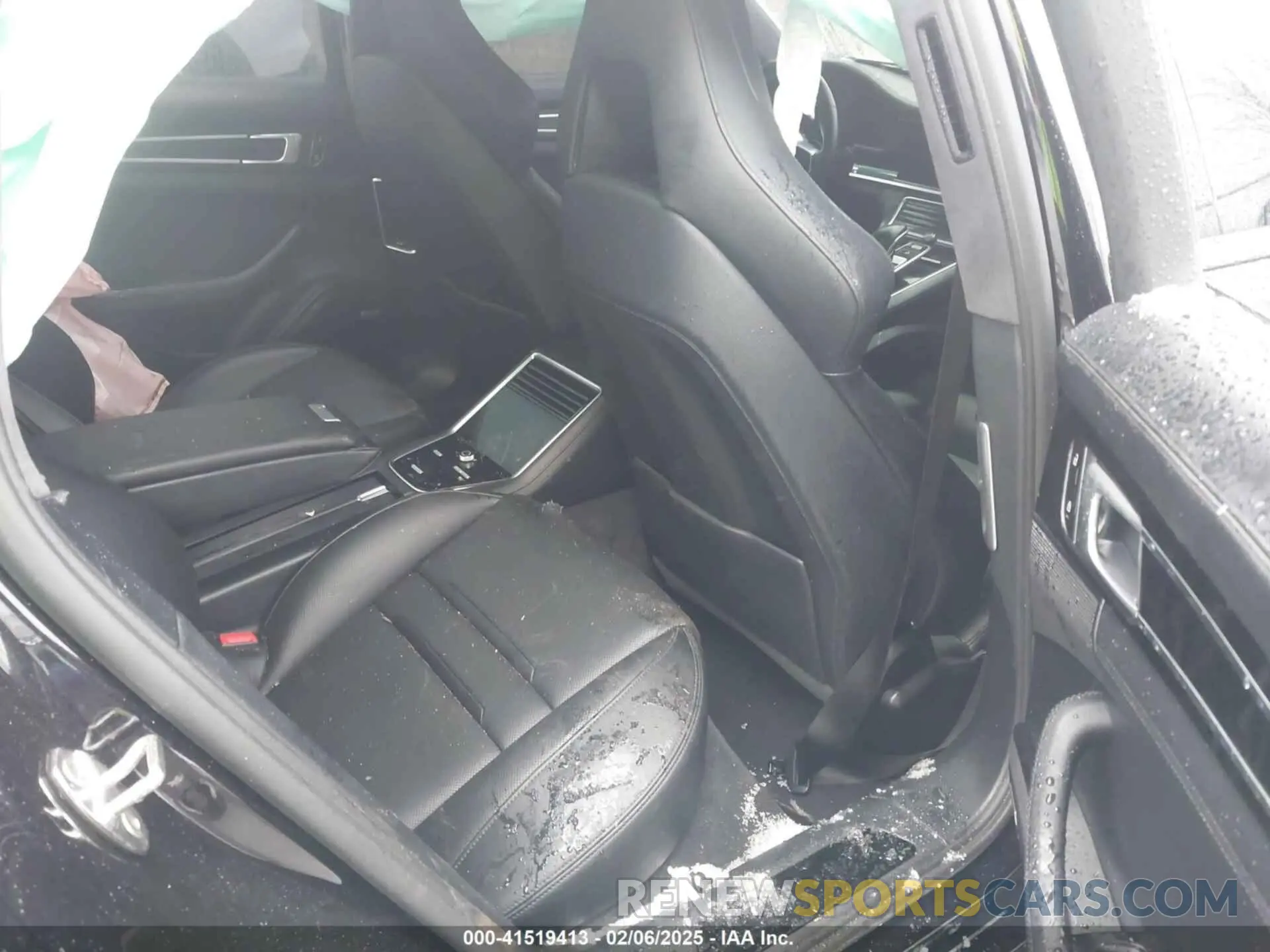 8 Photograph of a damaged car WP0AG2A71LL145378 PORSCHE PANAMERA 2020