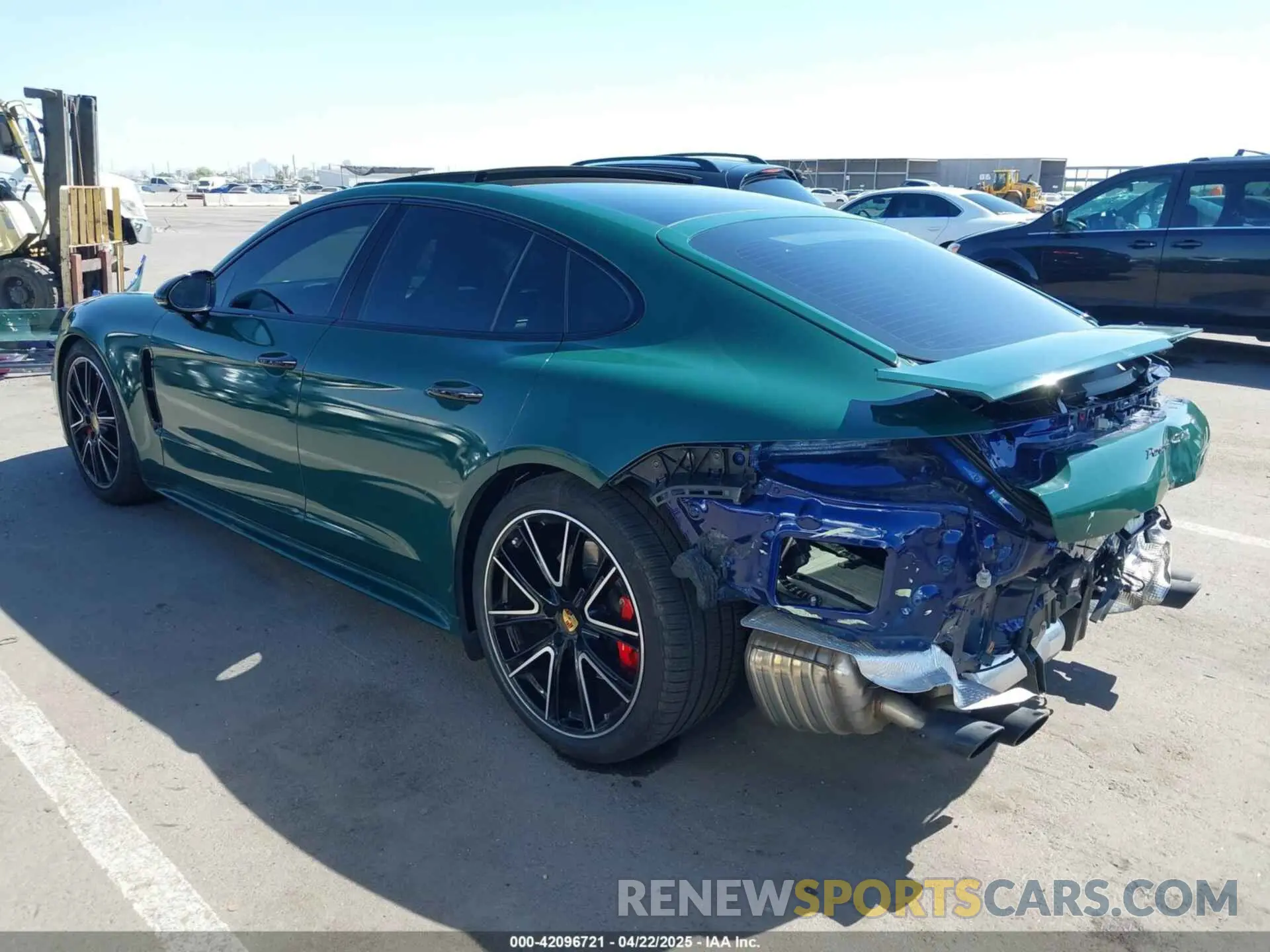 3 Photograph of a damaged car WP0AG2A71LL145641 PORSCHE PANAMERA 2020