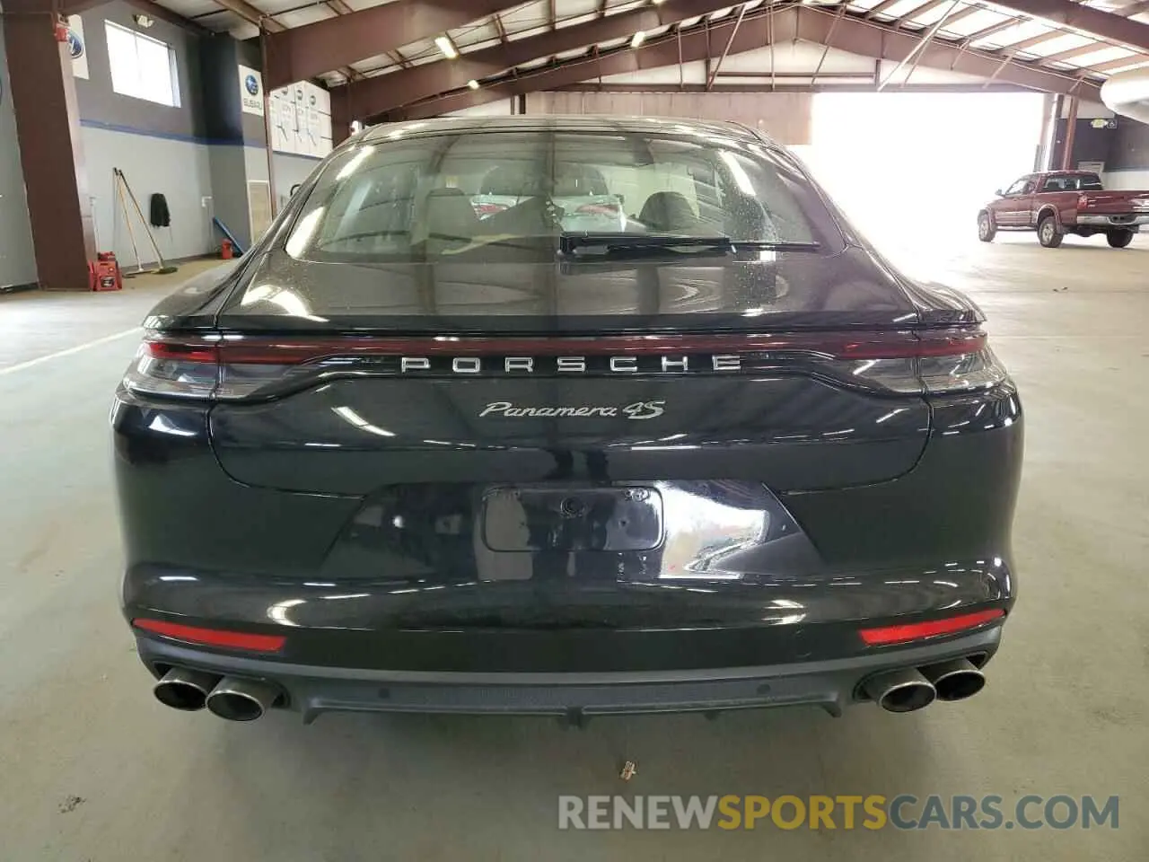 6 Photograph of a damaged car WP0AB2A72ML139699 PORSCHE PANAMERA 2021