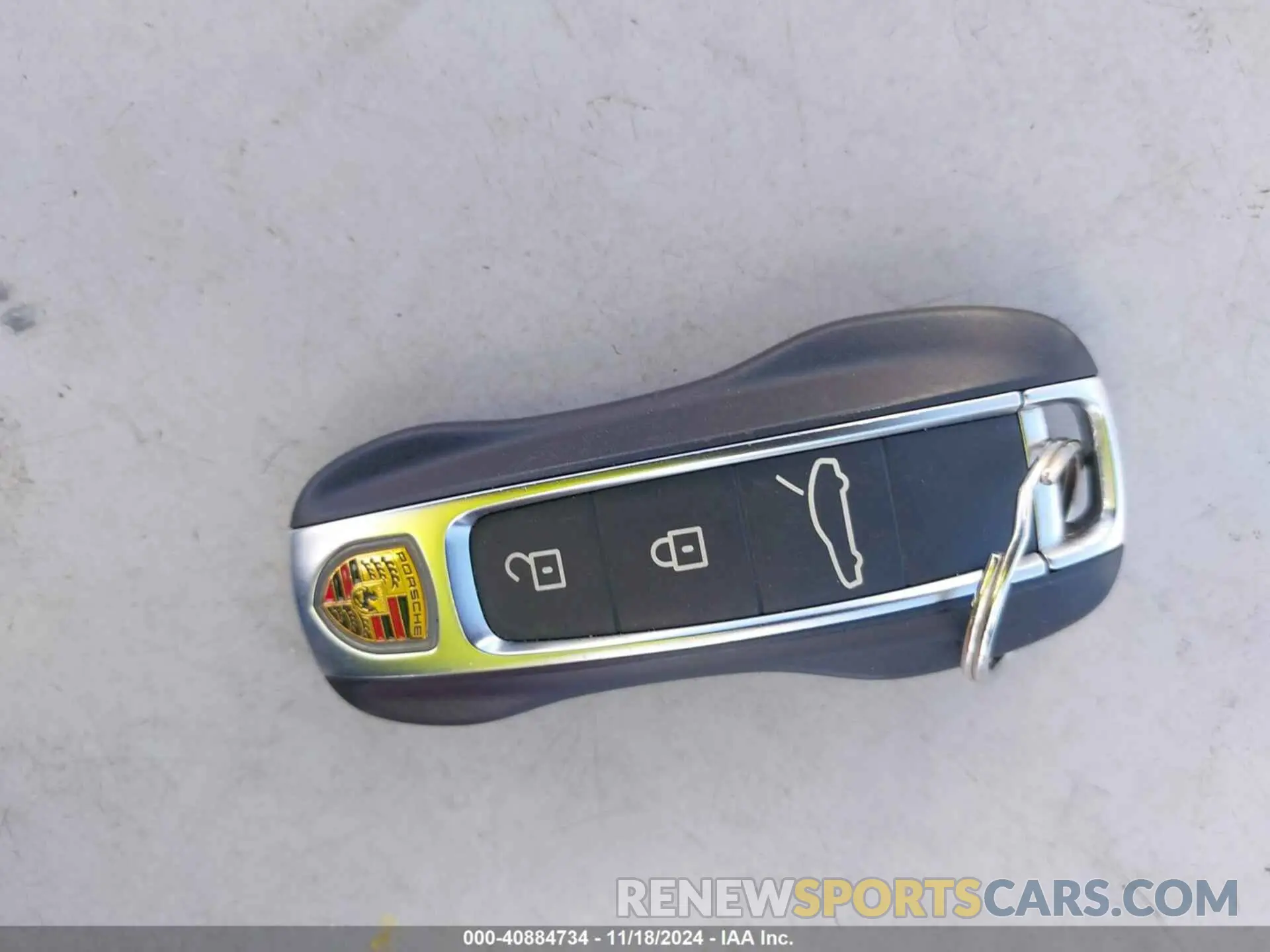 11 Photograph of a damaged car WP0AJ2A70ML116408 PORSCHE PANAMERA 2021
