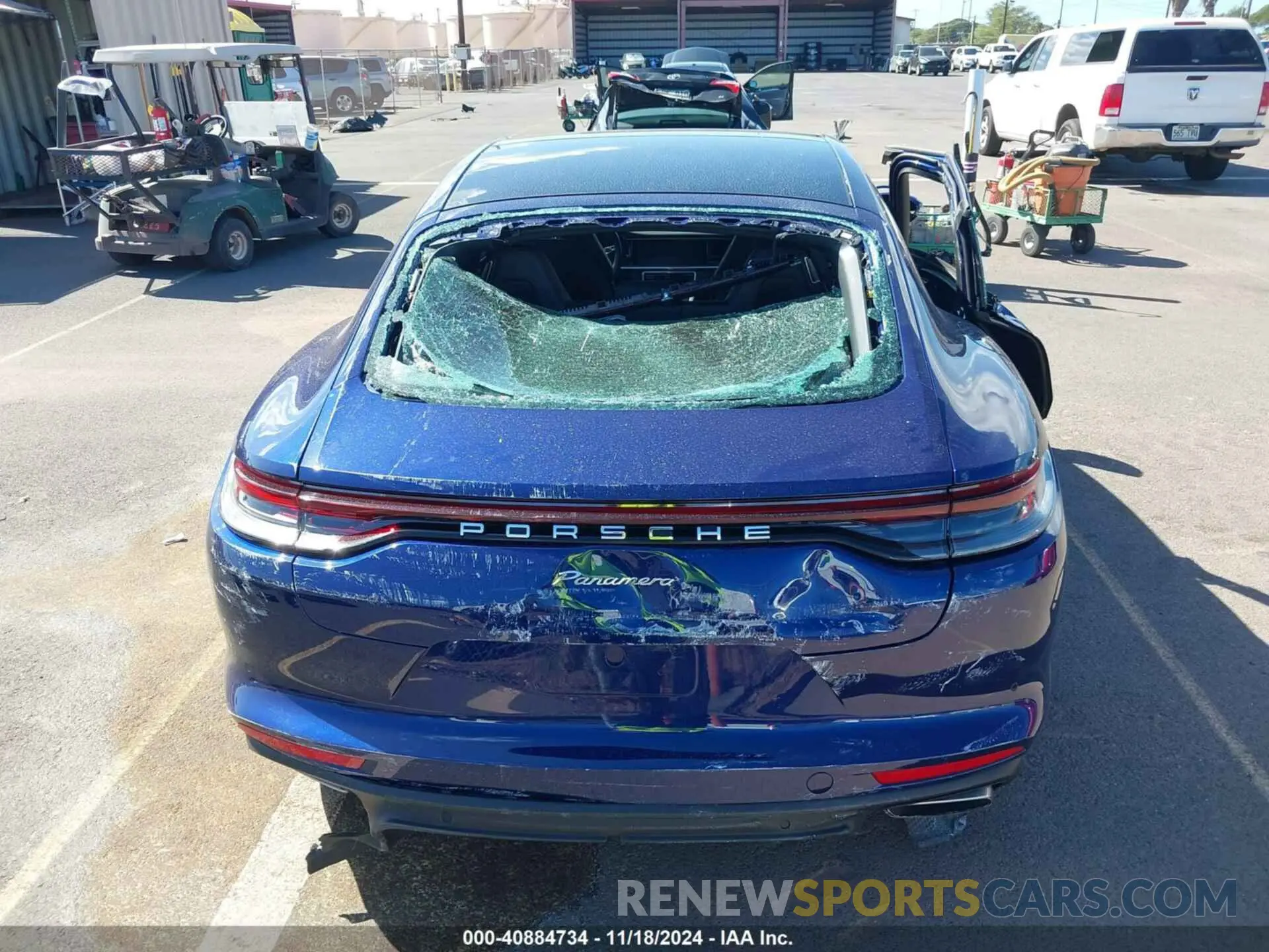 17 Photograph of a damaged car WP0AJ2A70ML116408 PORSCHE PANAMERA 2021