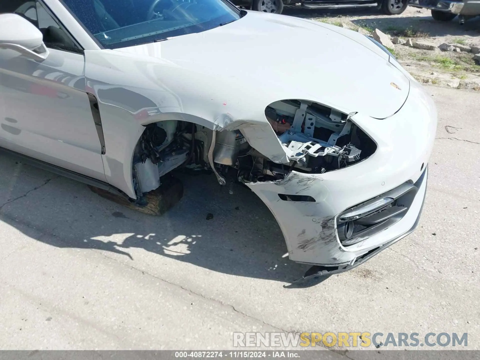 6 Photograph of a damaged car WP0AB2A73NL130222 PORSCHE PANAMERA 2022