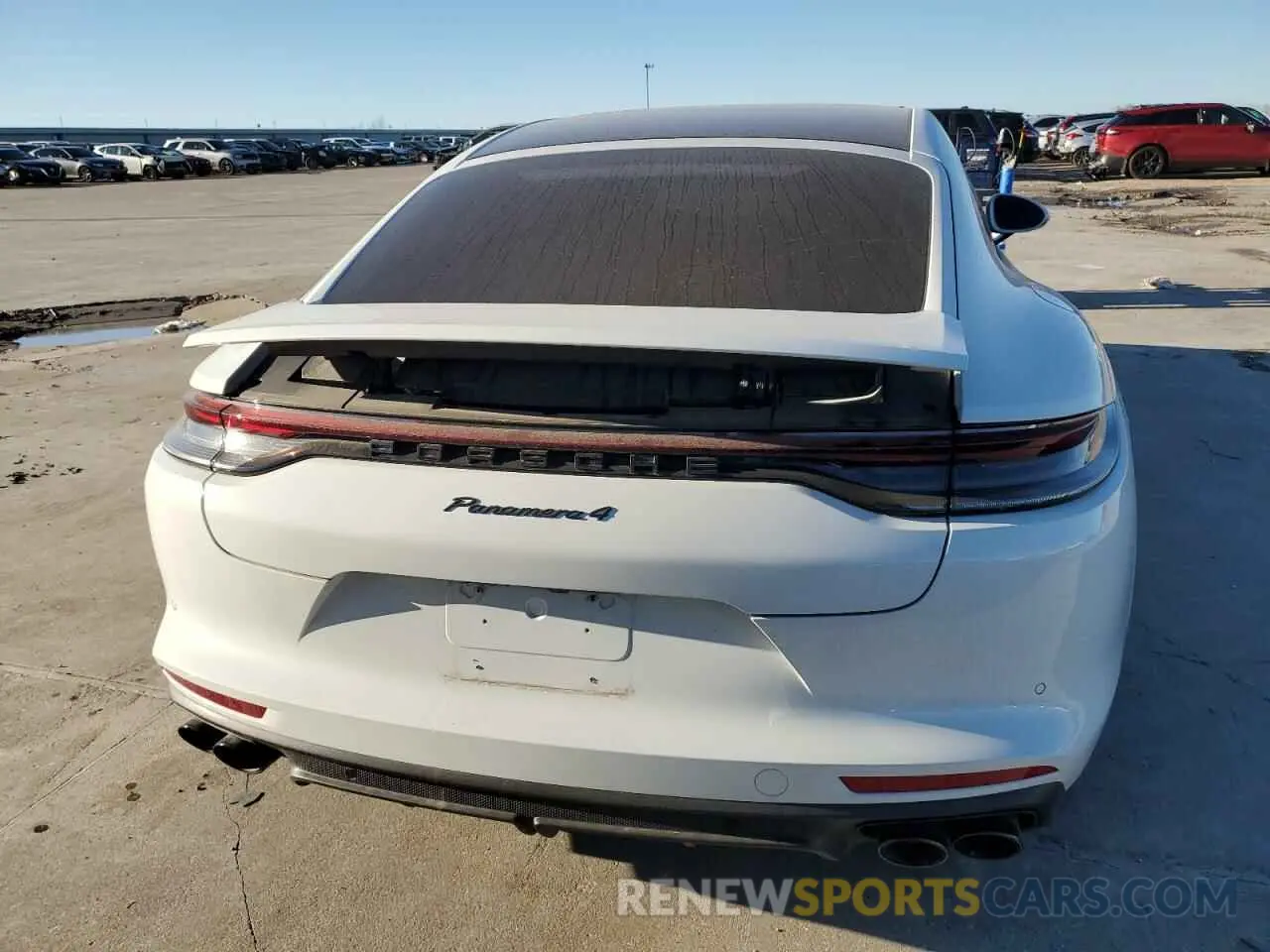 6 Photograph of a damaged car WP0AJ2A73NL100639 PORSCHE PANAMERA 2022