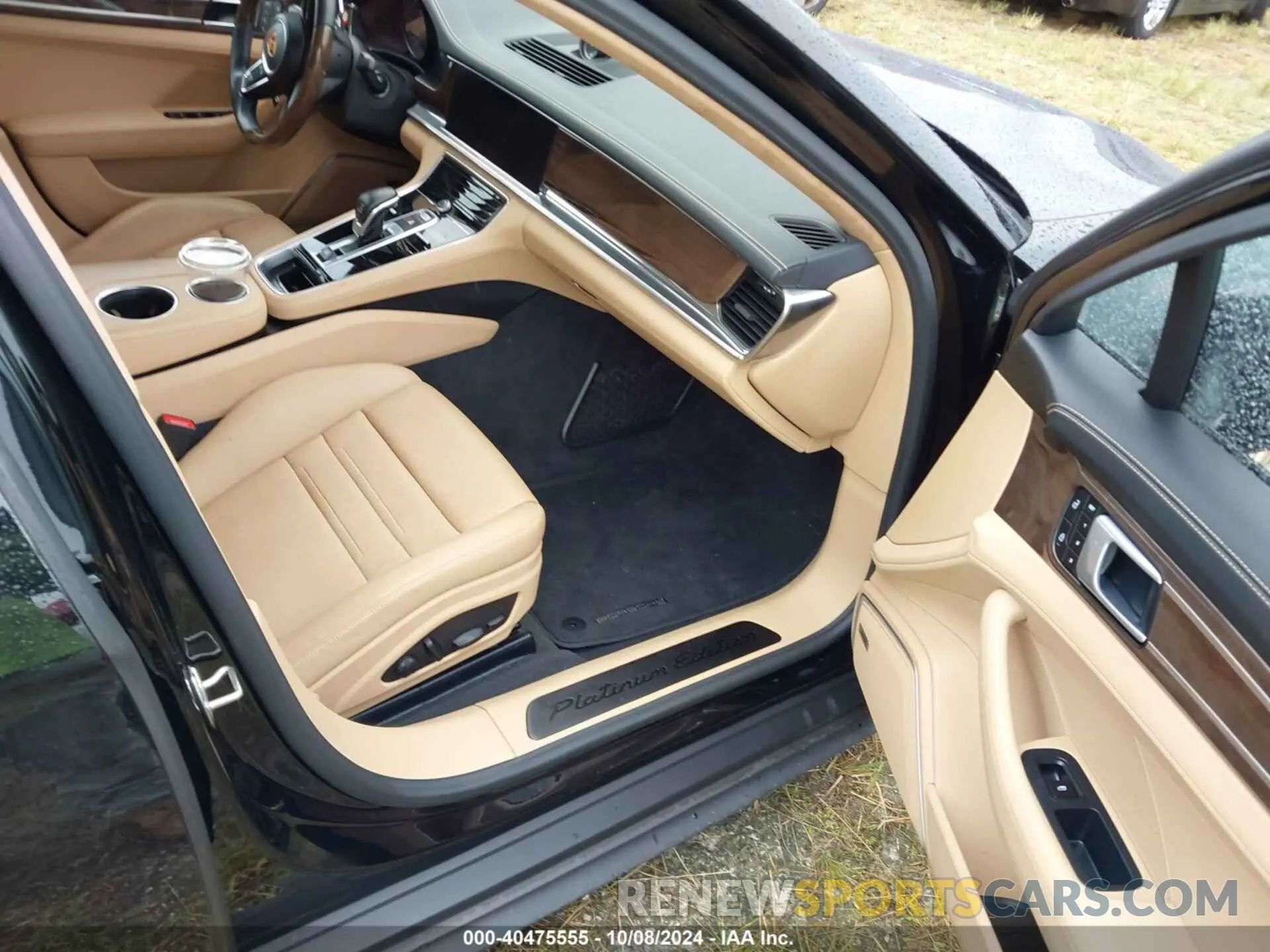 5 Photograph of a damaged car WP0AJ2A78NL101575 PORSCHE PANAMERA 2022