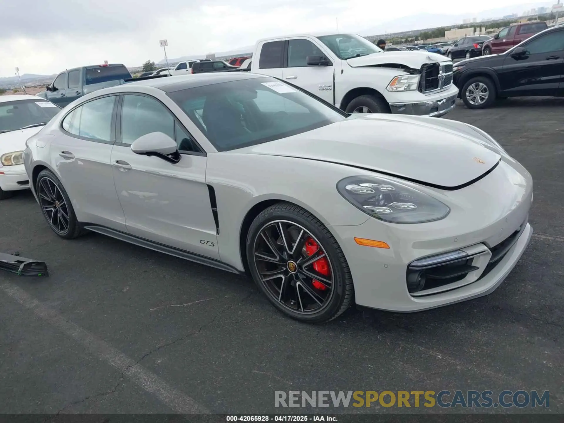 1 Photograph of a damaged car WP0AG2A71PL135536 PORSCHE PANAMERA 2023