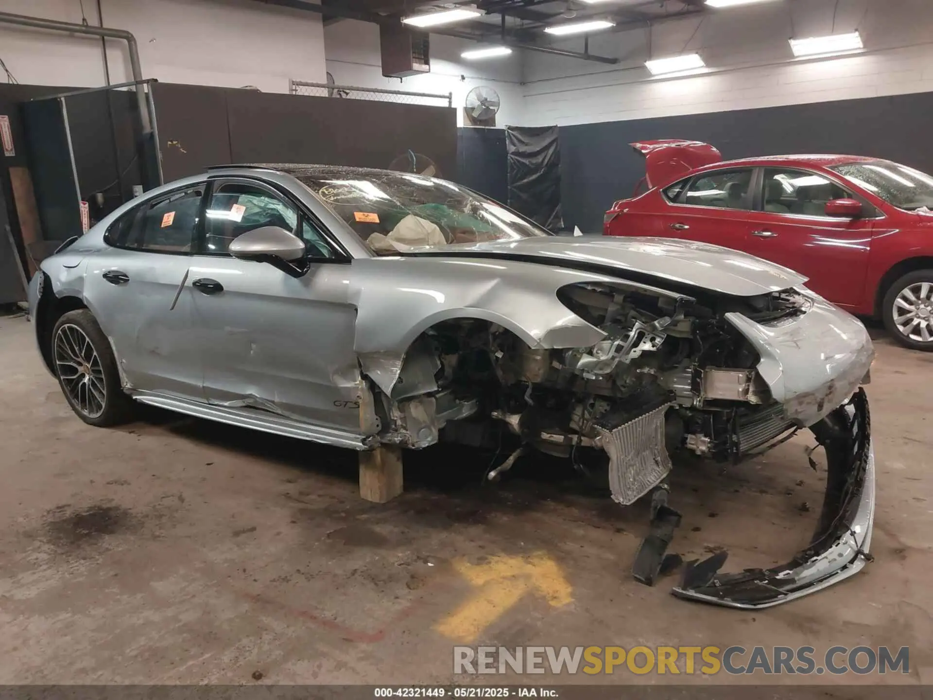 1 Photograph of a damaged car WP0AG2A74PL135756 PORSCHE PANAMERA 2023