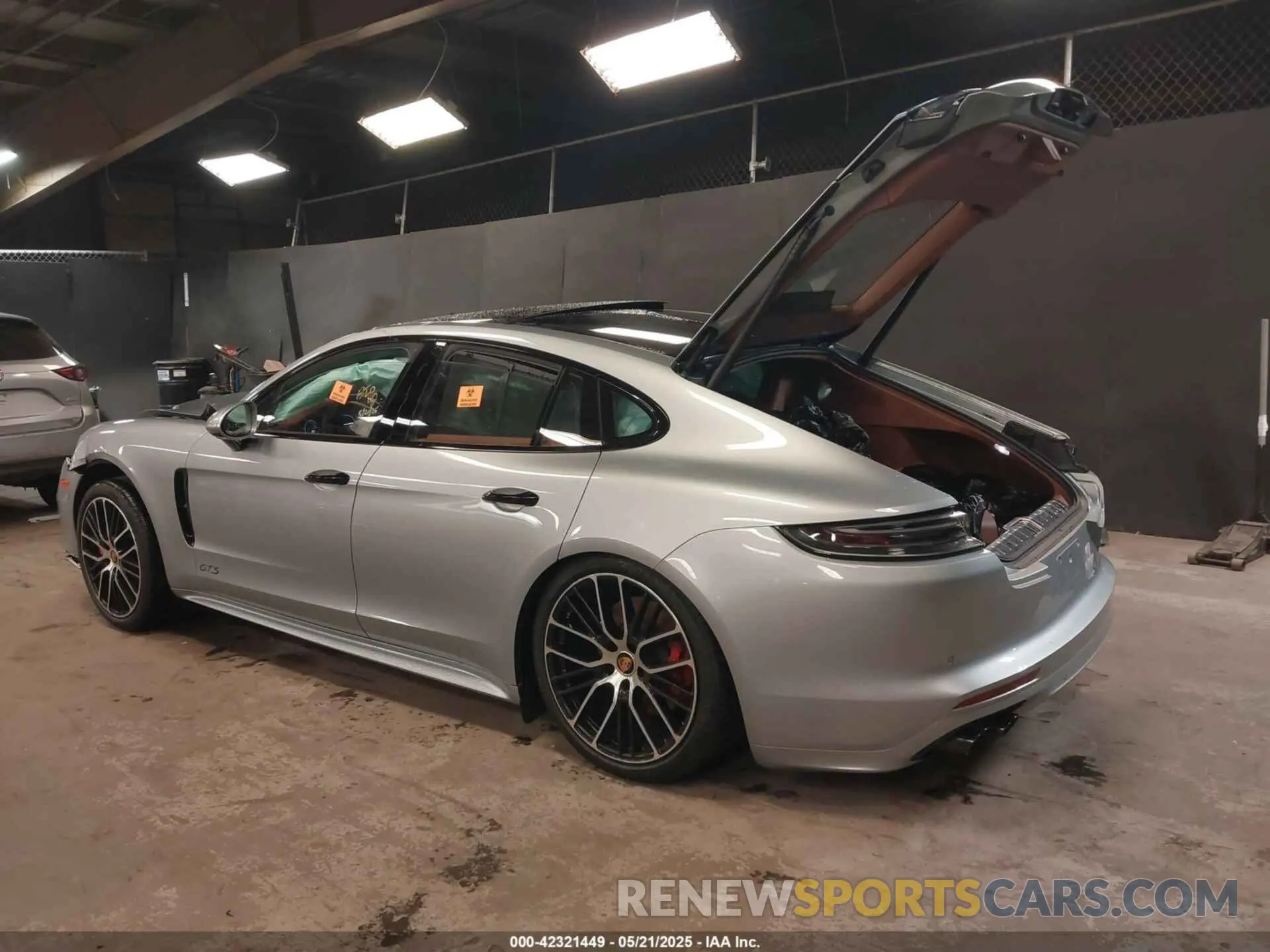 3 Photograph of a damaged car WP0AG2A74PL135756 PORSCHE PANAMERA 2023