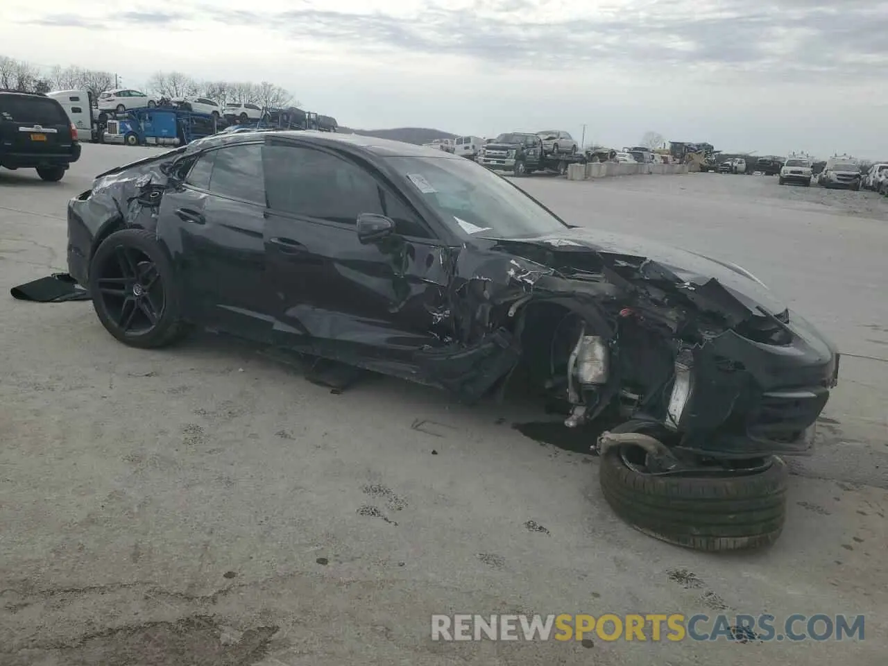 4 Photograph of a damaged car WP0AJ2A71PL100545 PORSCHE PANAMERA 2023