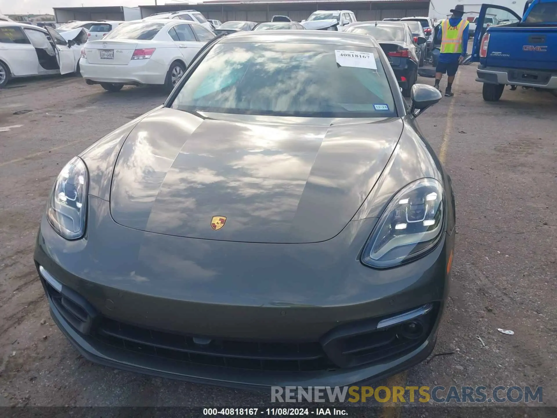 12 Photograph of a damaged car WP0AJ2A72PL101140 PORSCHE PANAMERA 2023