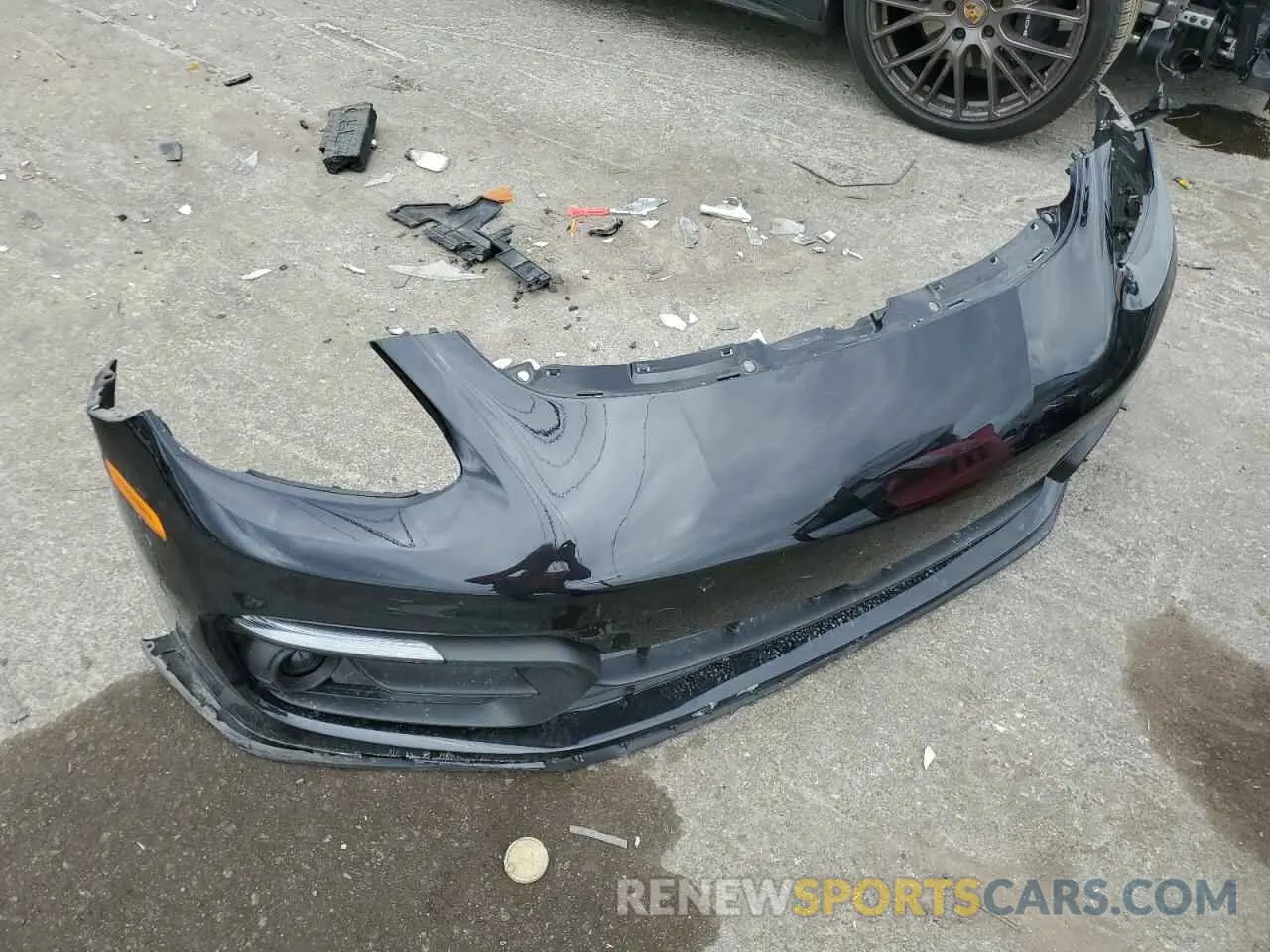 12 Photograph of a damaged car WP0AJ2A76PL101870 PORSCHE PANAMERA 2023