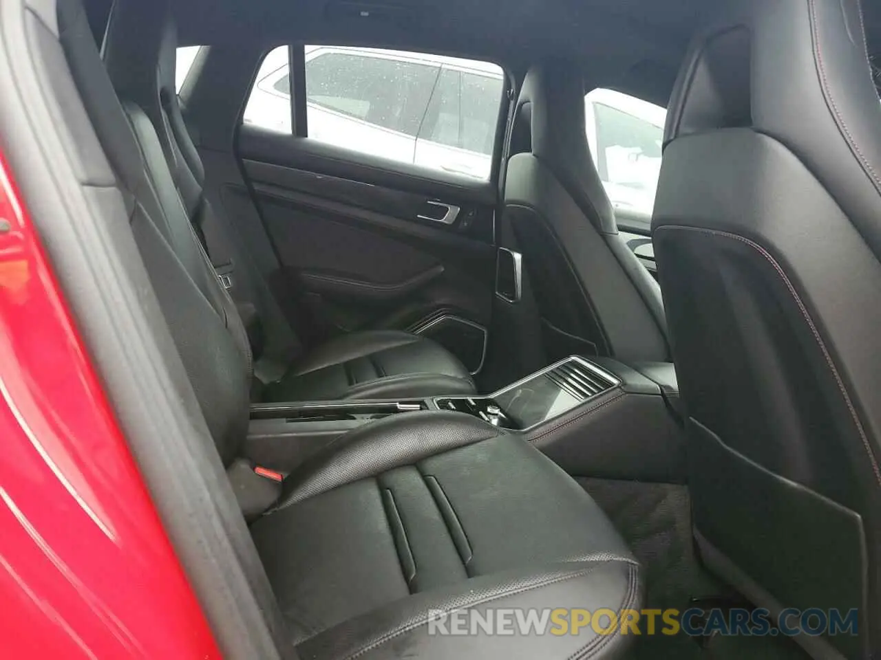 10 Photograph of a damaged car WP0AJ2A77PL102459 PORSCHE PANAMERA 2023