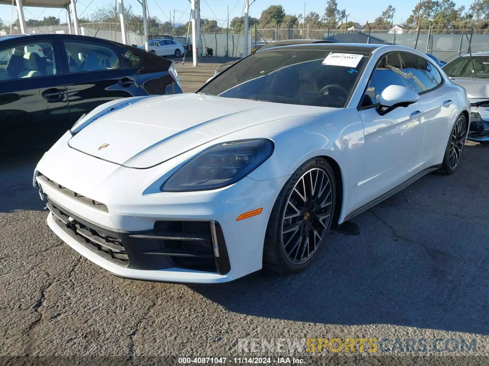 2 Photograph of a damaged car WP0AA2YA0RL007150 PORSCHE PANAMERA 2024
