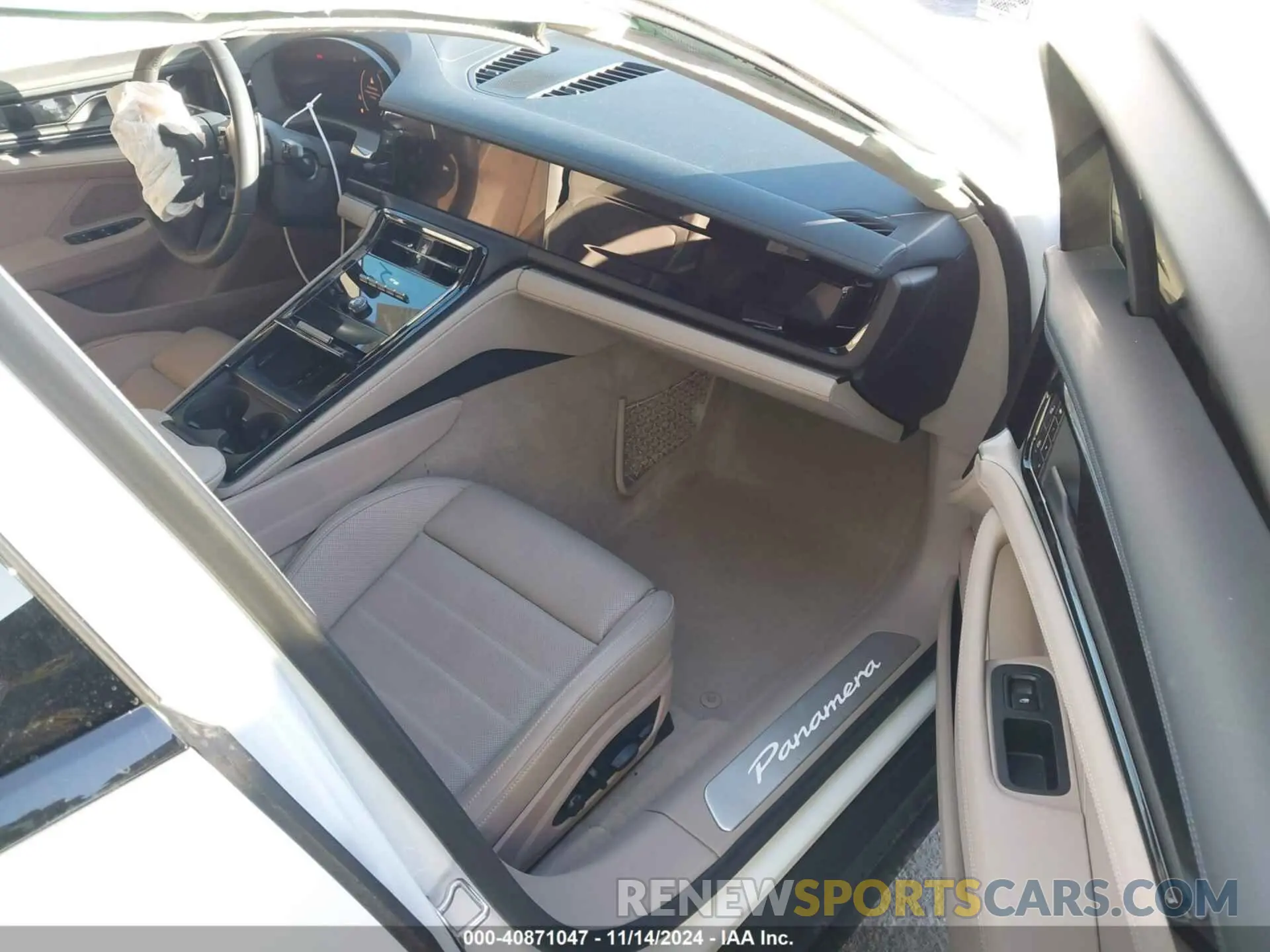 5 Photograph of a damaged car WP0AA2YA0RL007150 PORSCHE PANAMERA 2024