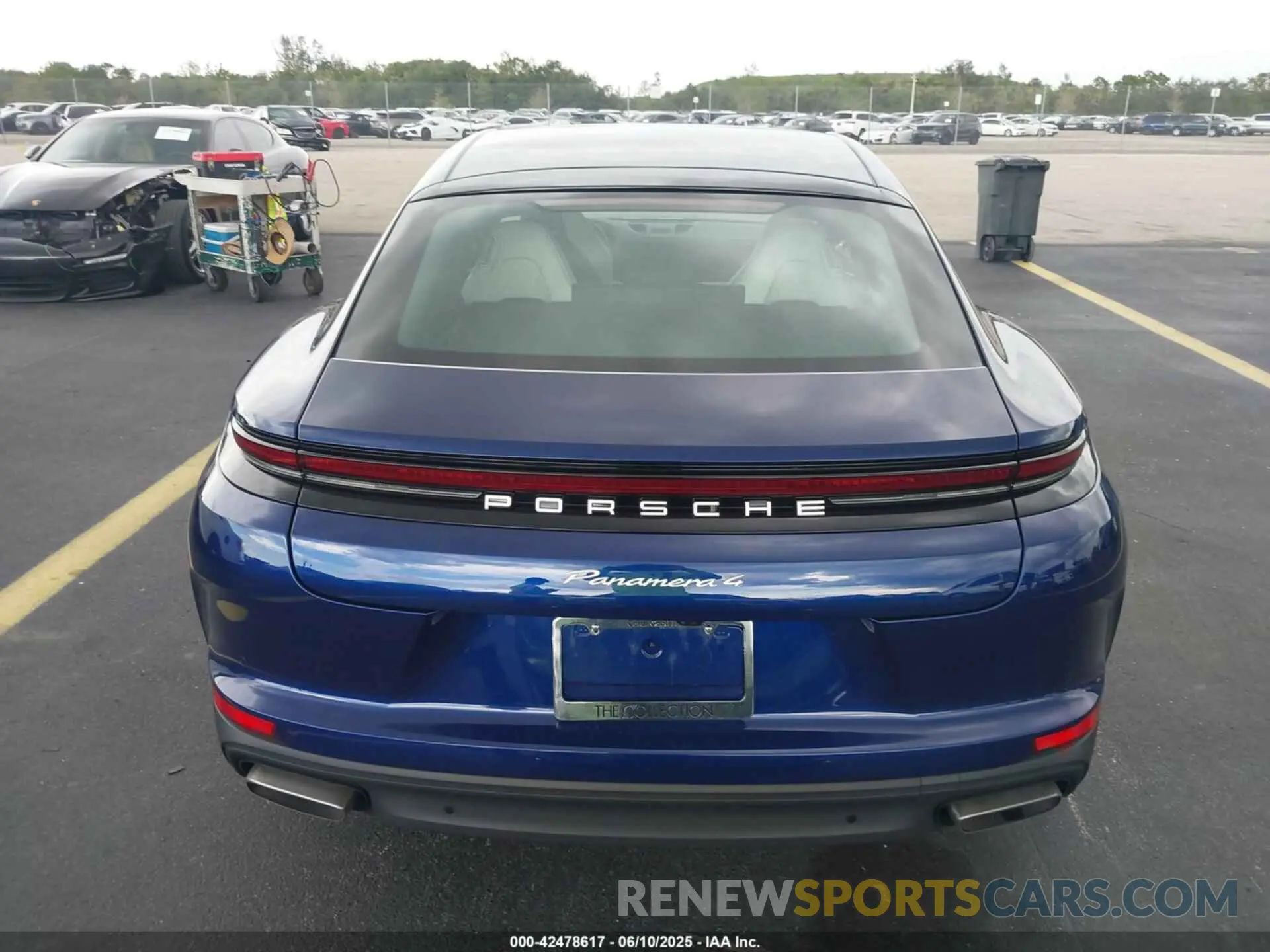 17 Photograph of a damaged car WP0AA2YA5RL000940 PORSCHE PANAMERA 2024
