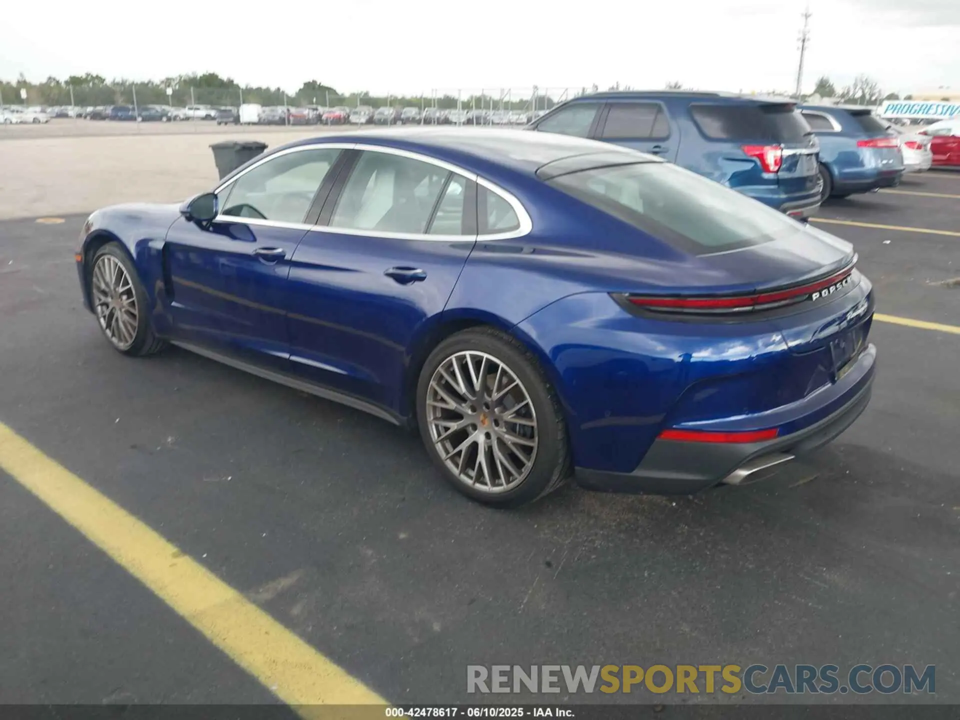 3 Photograph of a damaged car WP0AA2YA5RL000940 PORSCHE PANAMERA 2024